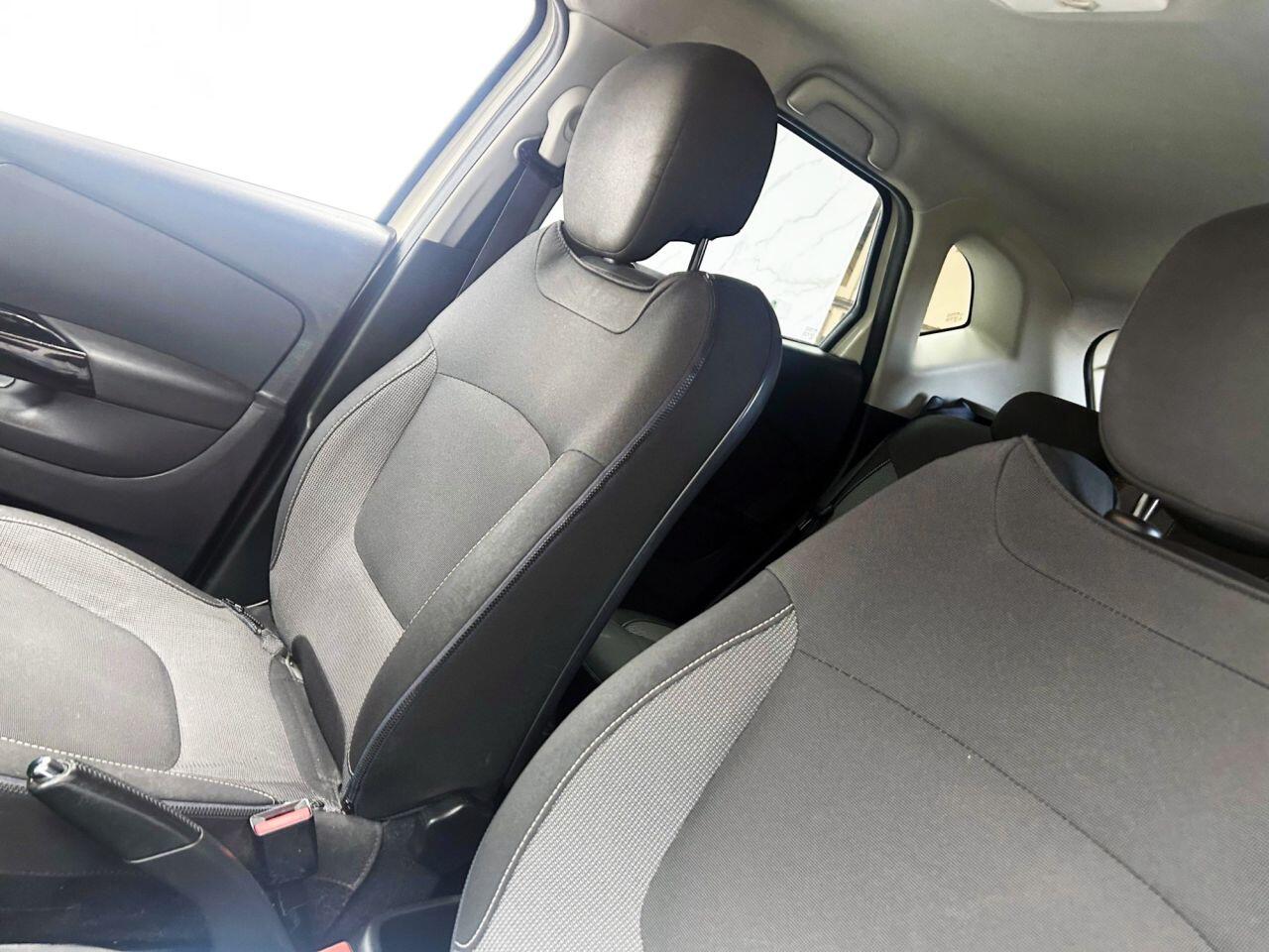 Renault Captur view 13