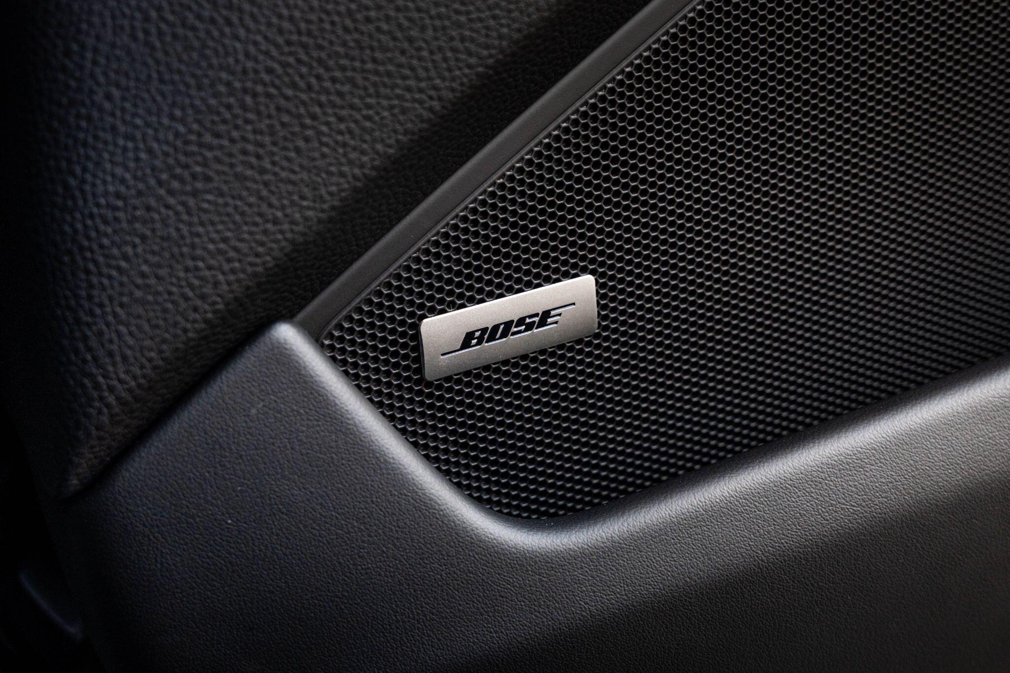 Porsche 911 view 26
