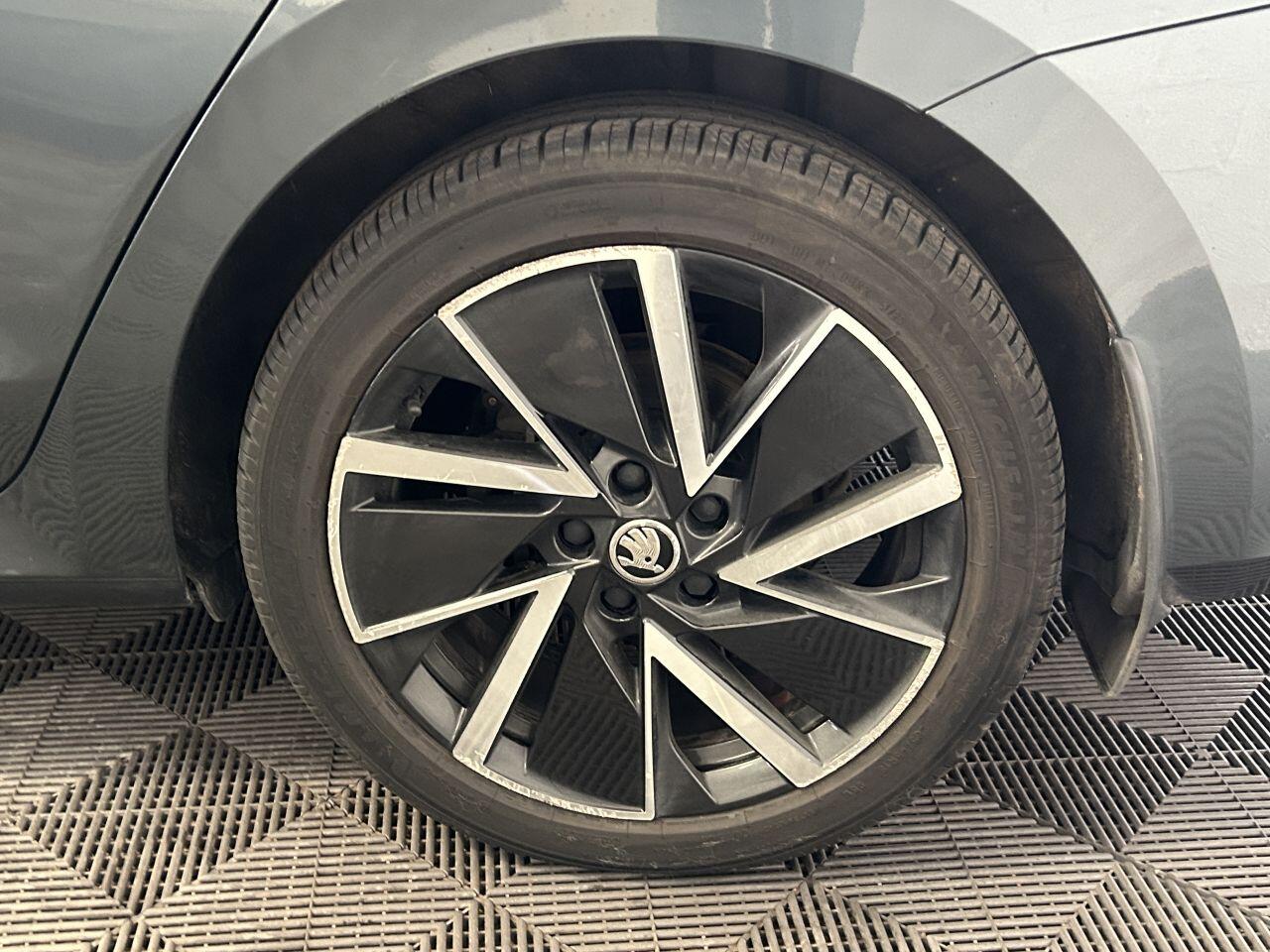 Skoda Octavia view 26
