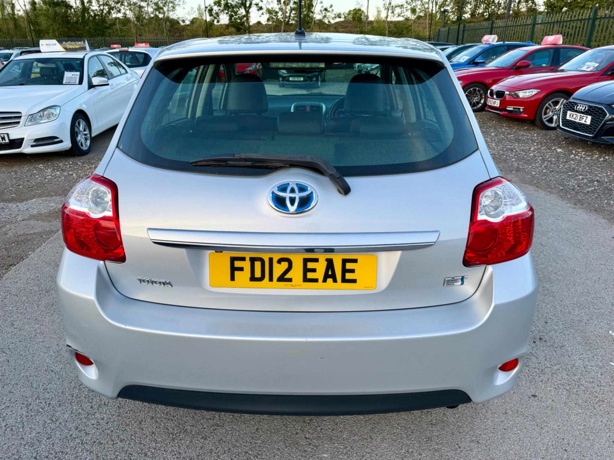 Toyota Auris view 16