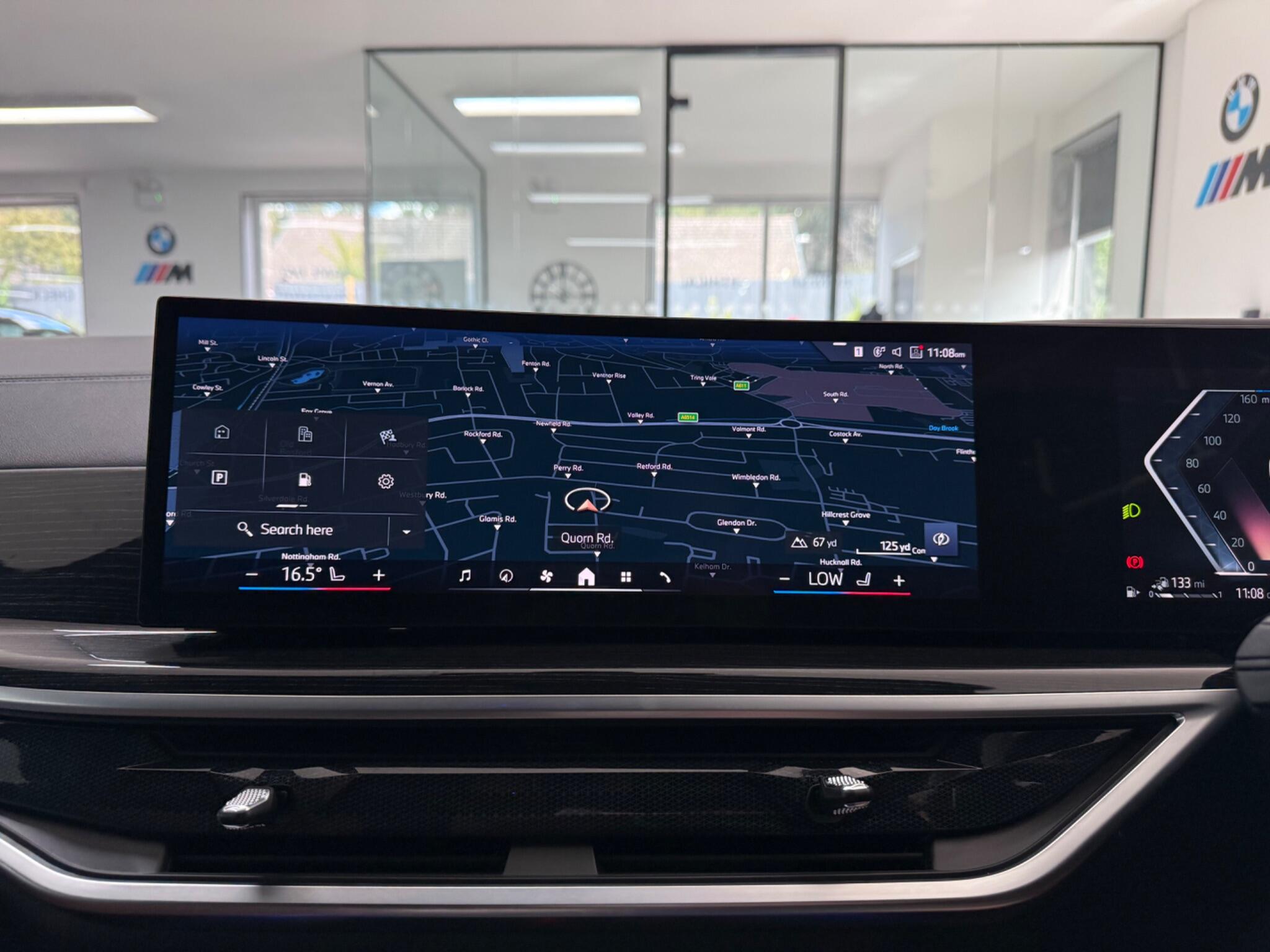 BMW X5 view 30