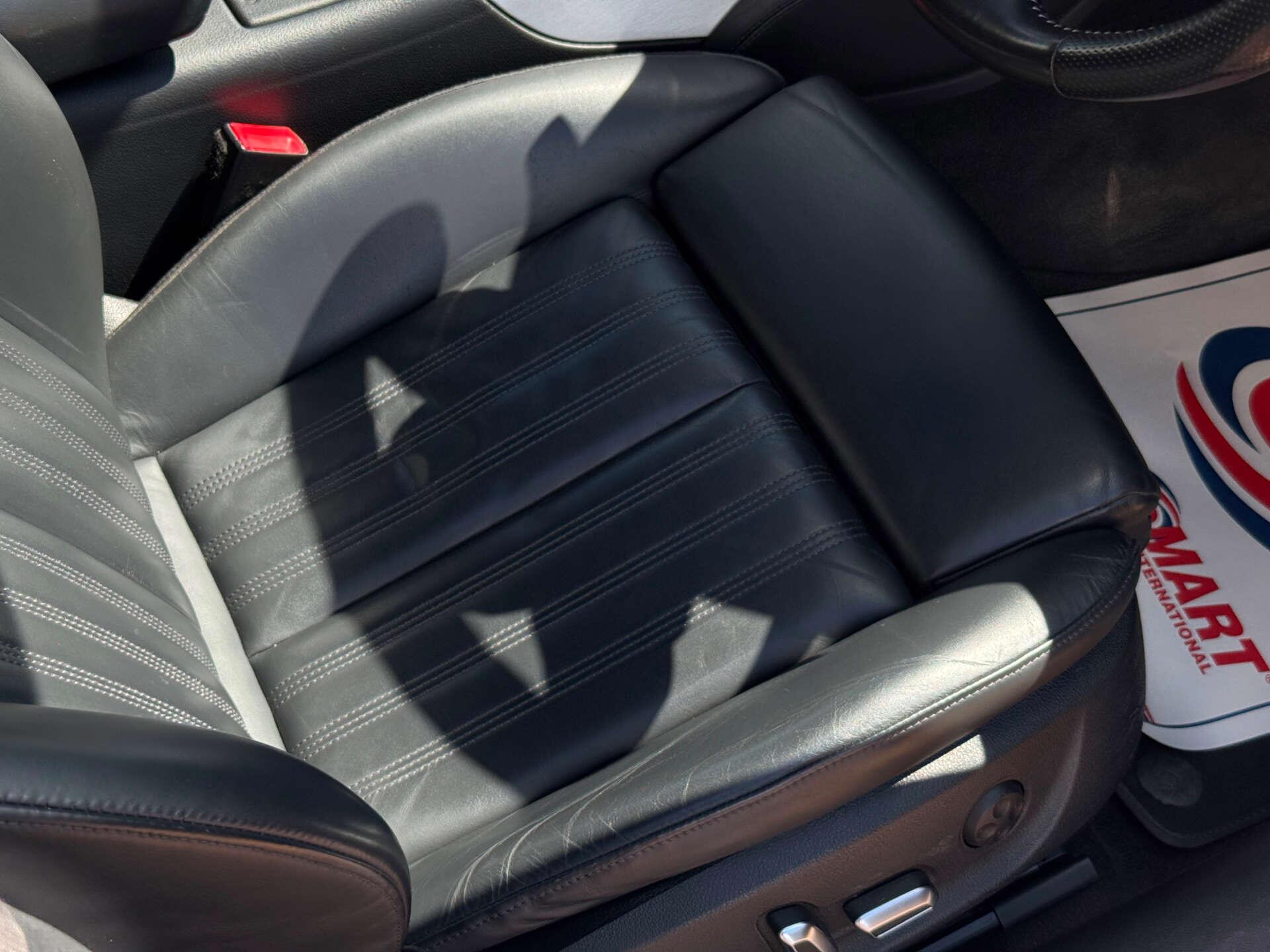 Audi A6 Saloon view 20