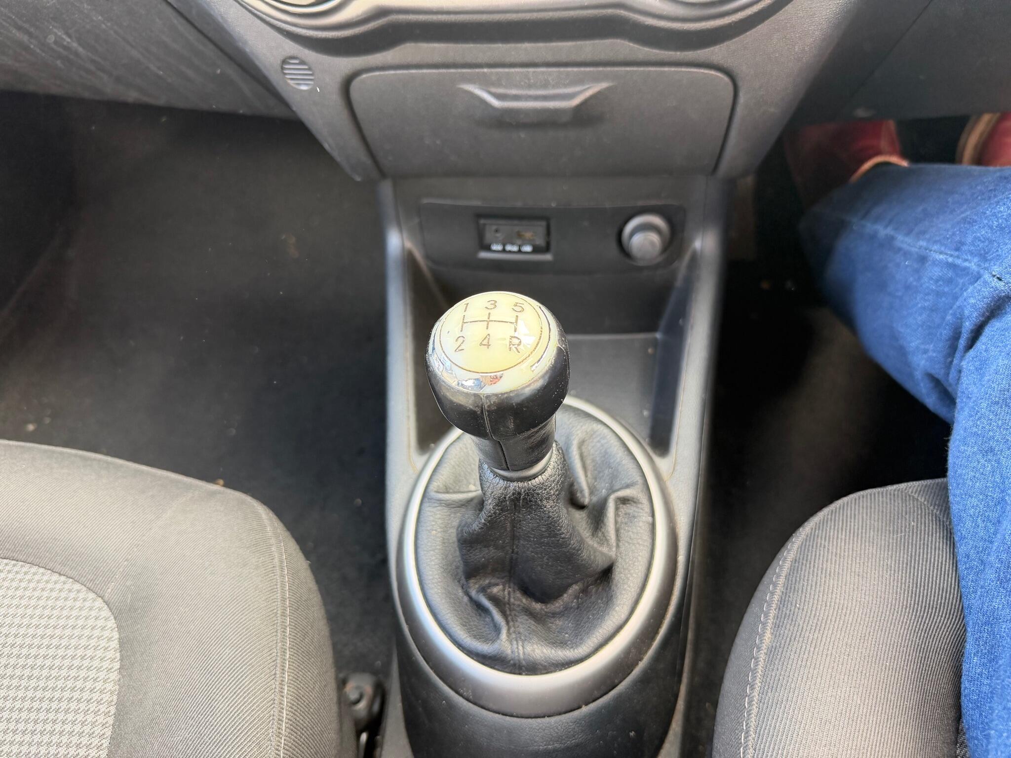 Hyundai I20 view 16