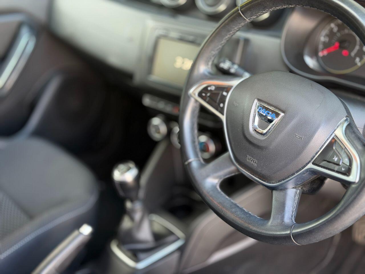 Dacia Duster view 82