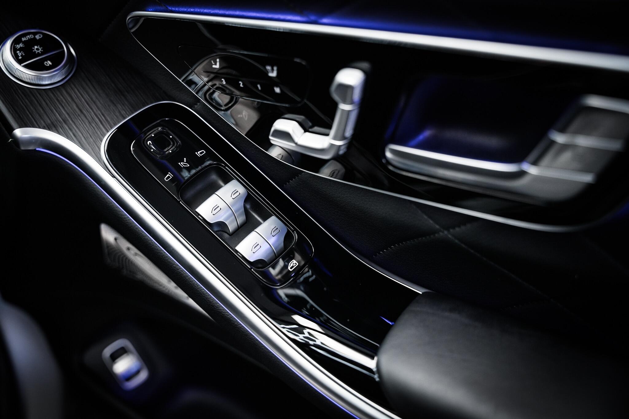 Mercedes-Benz S-Class view 57