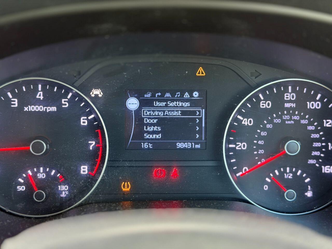 Kia Sportage view 8
