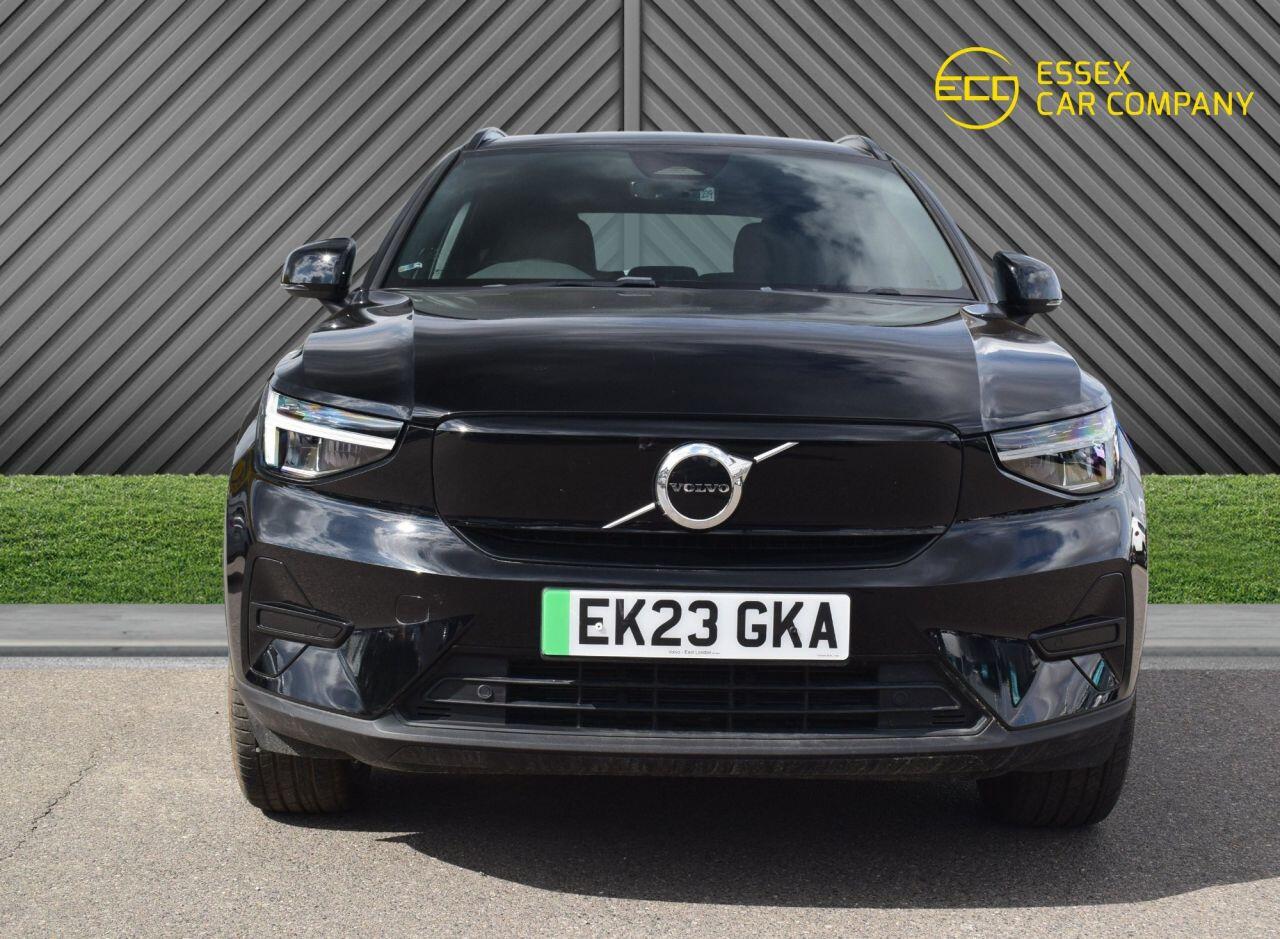 Volvo XC40 view 5