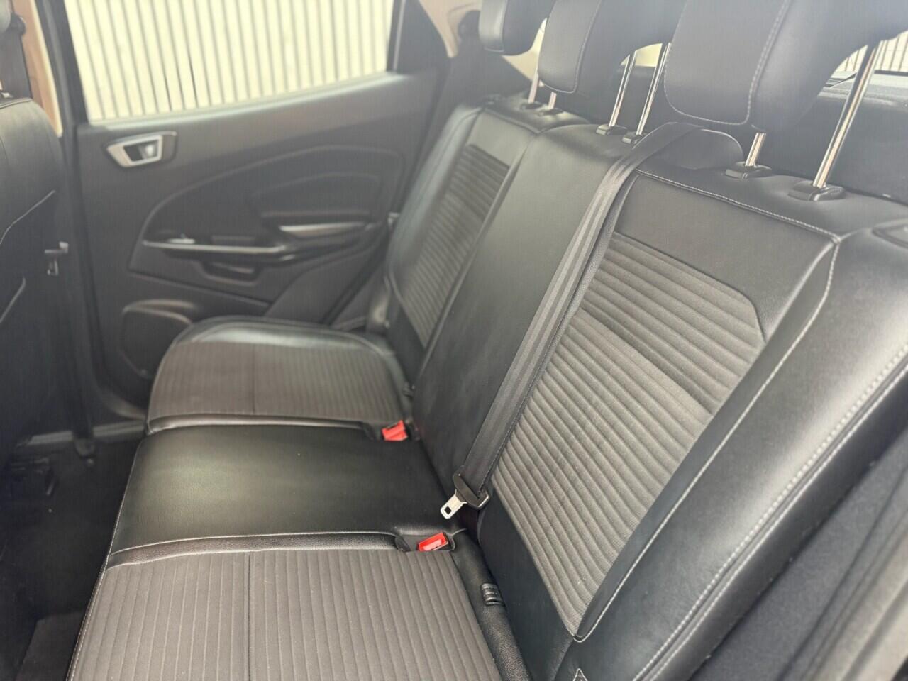 Ford Ecosport view 7