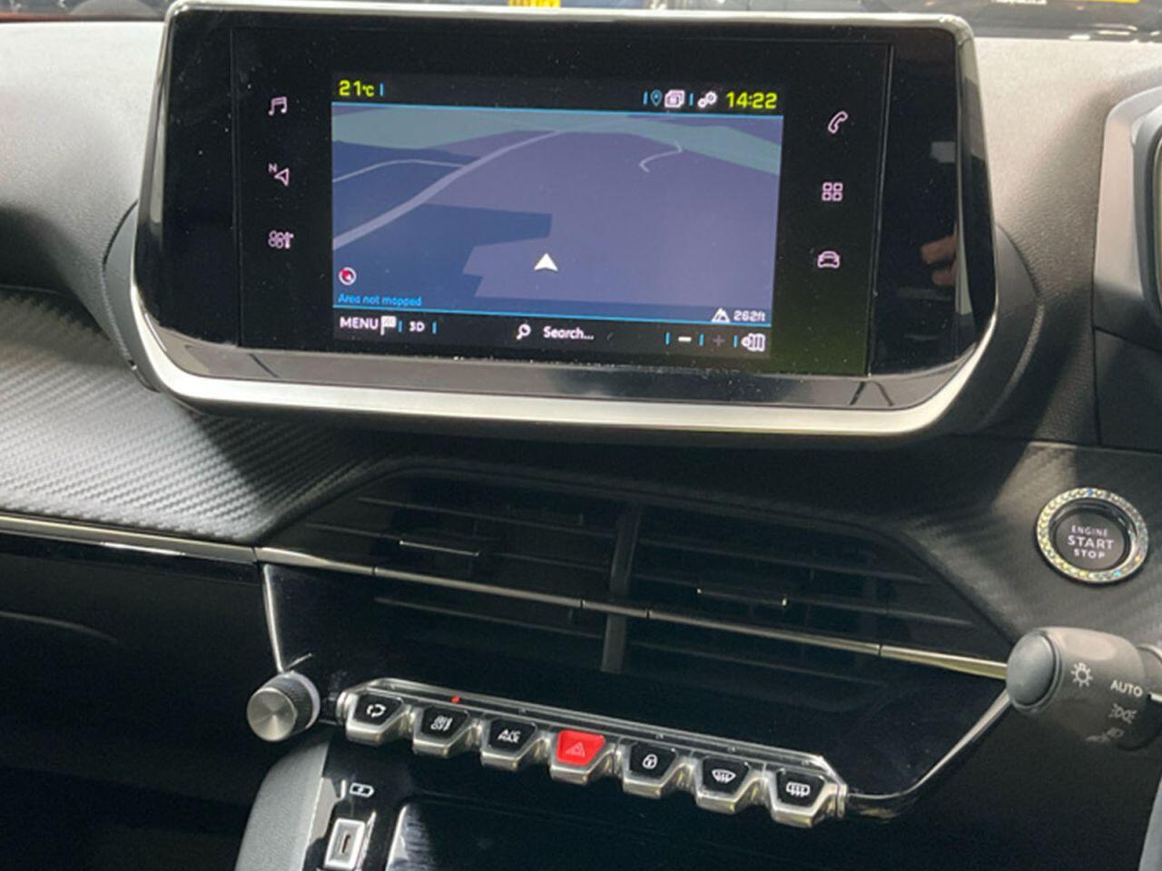 Peugeot E-2008 view 9