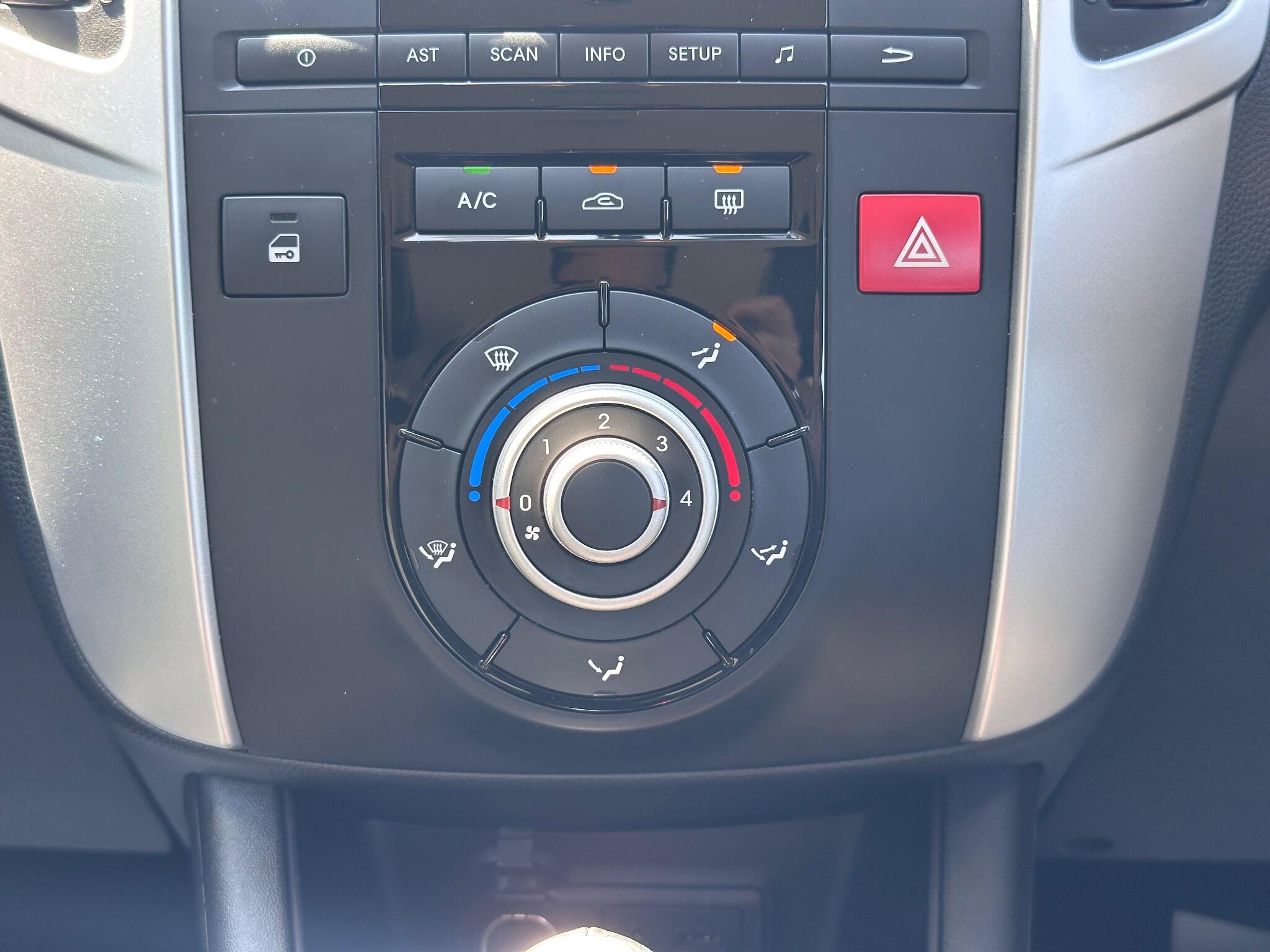 Kia Venga view 39