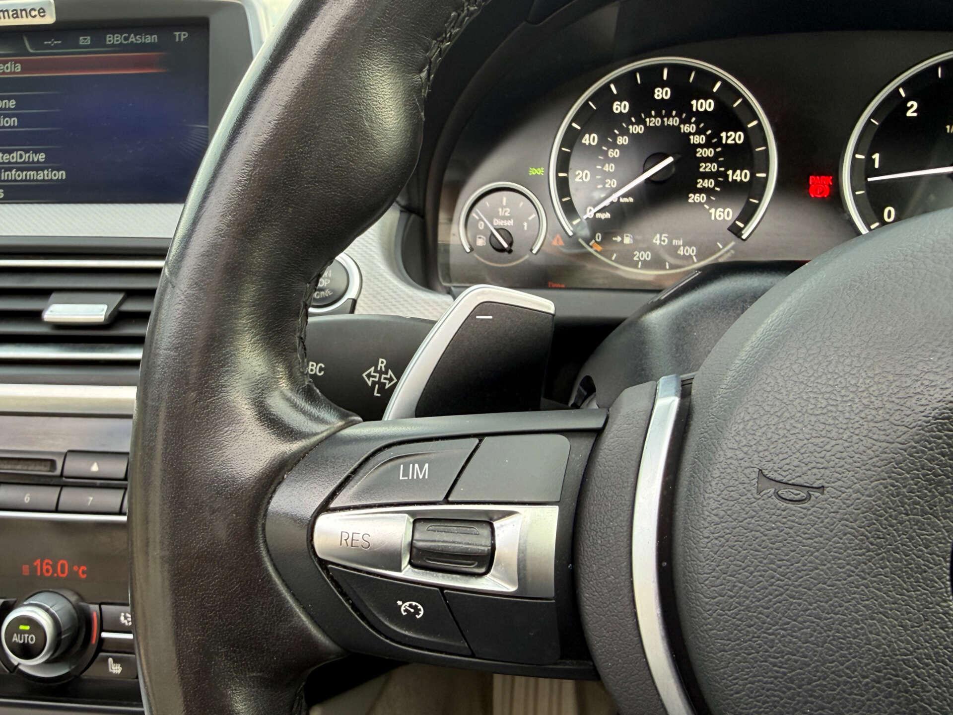 BMW 6 Series view 52
