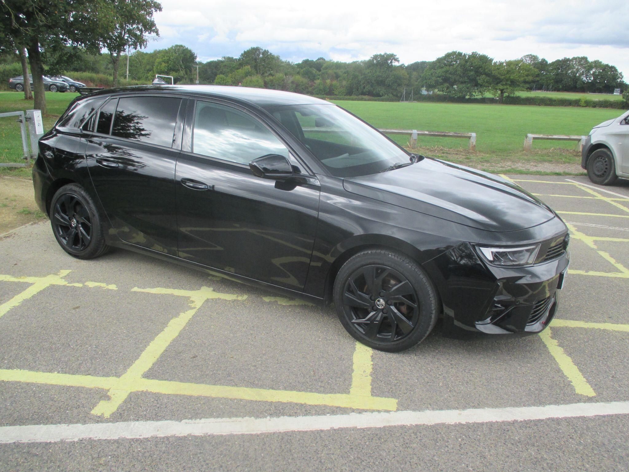 Vauxhall Astra view 7