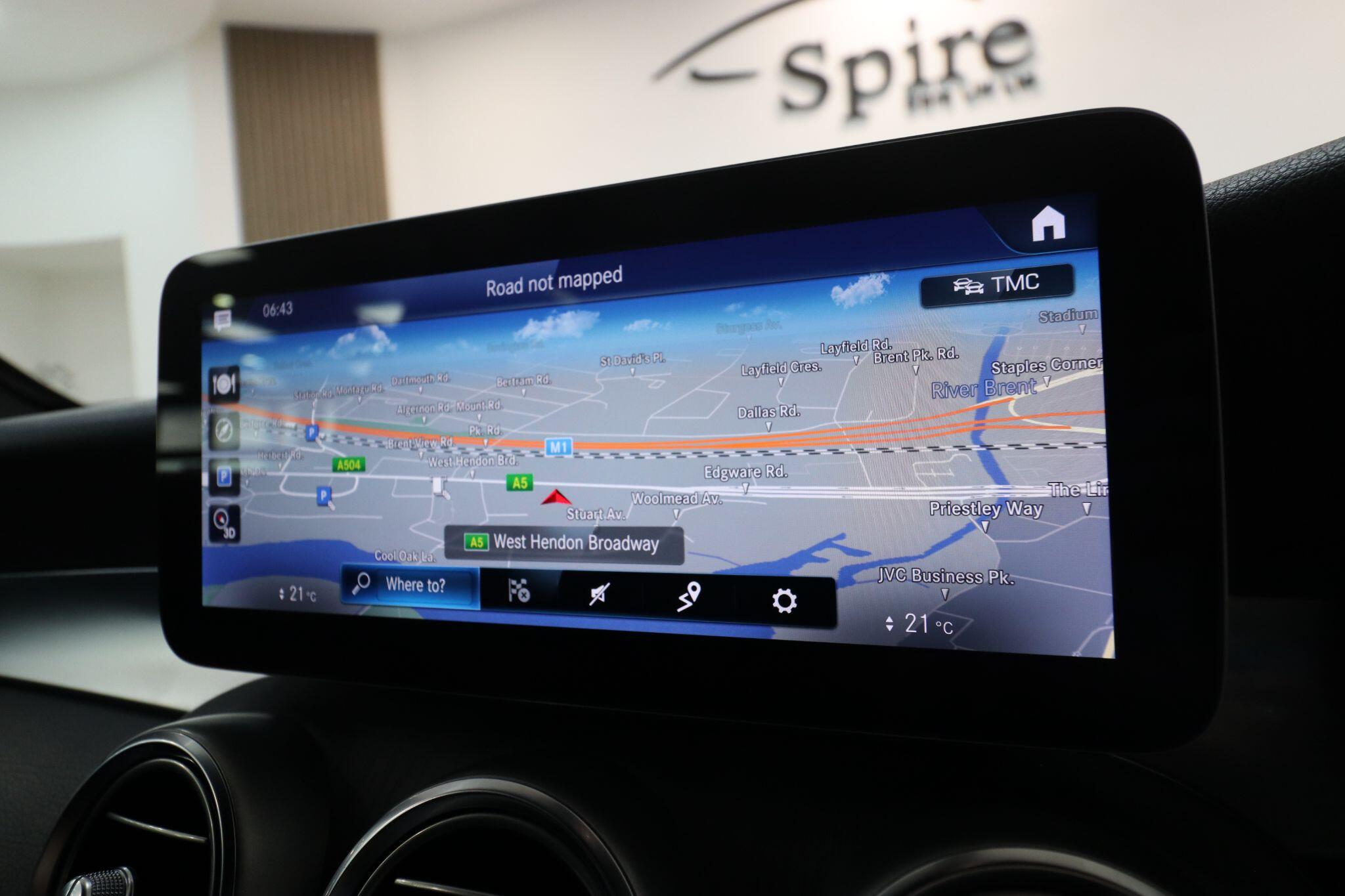 Mercedes-Benz GLC view 23