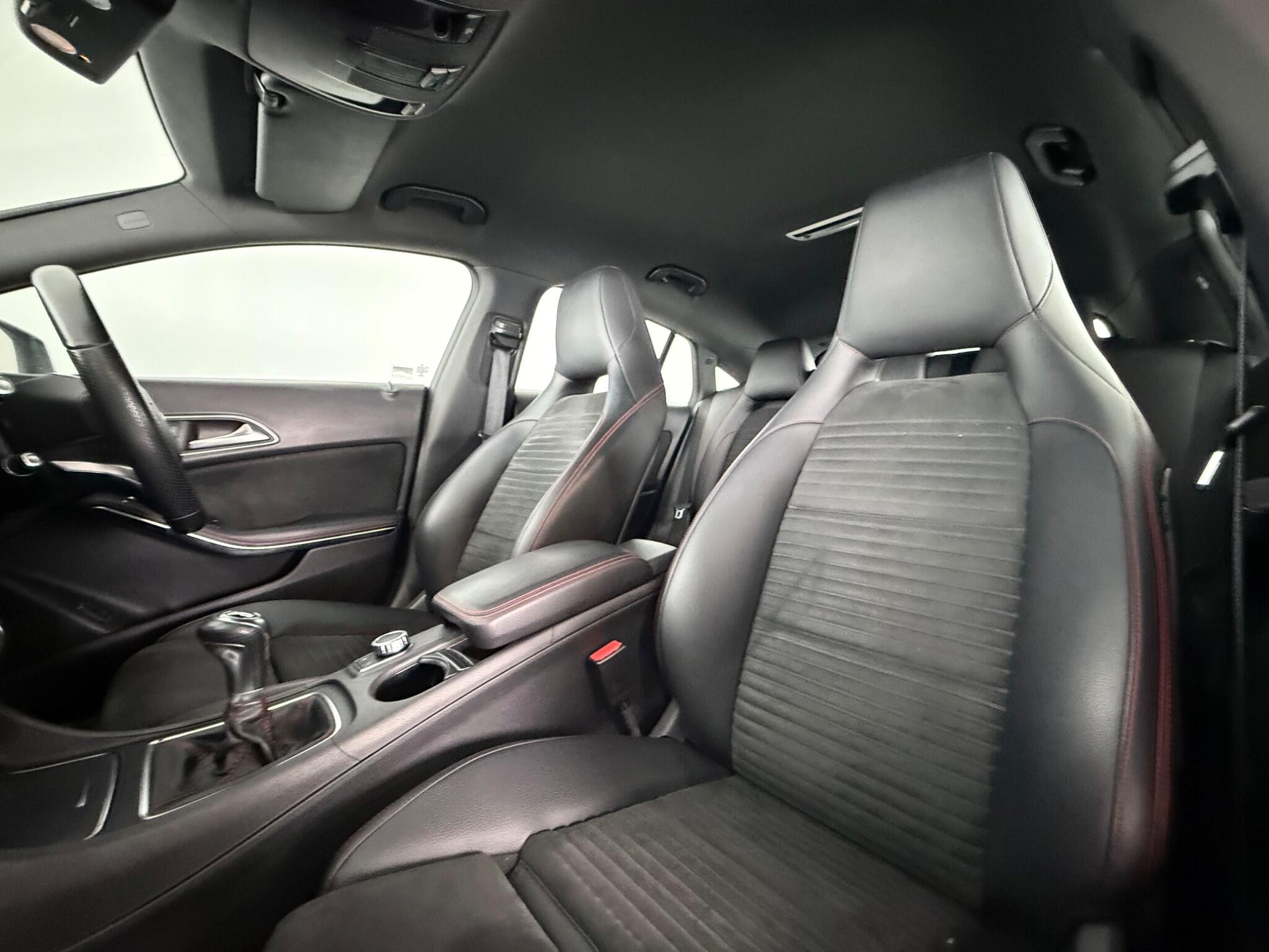 Mercedes-Benz Cla view 31