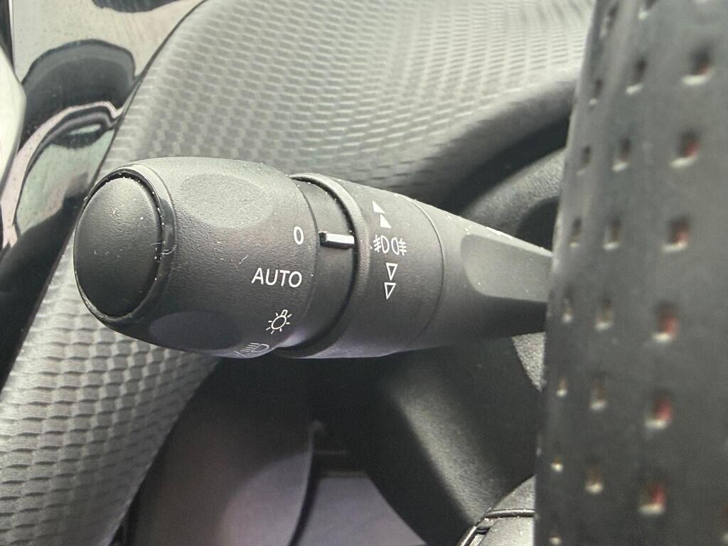 Peugeot 2008 view 26