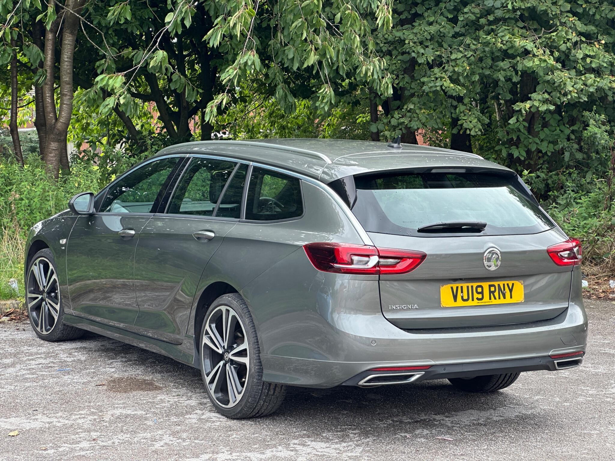Vauxhall Insignia view 8