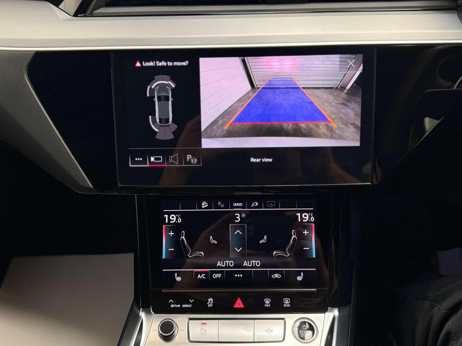 Audi E-Tron view 22