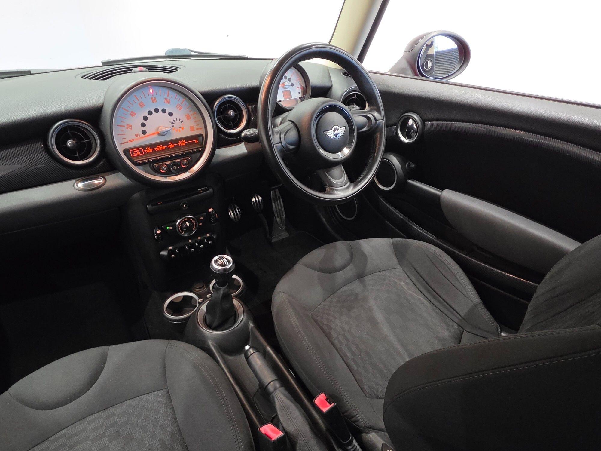 Mini Clubman view 84