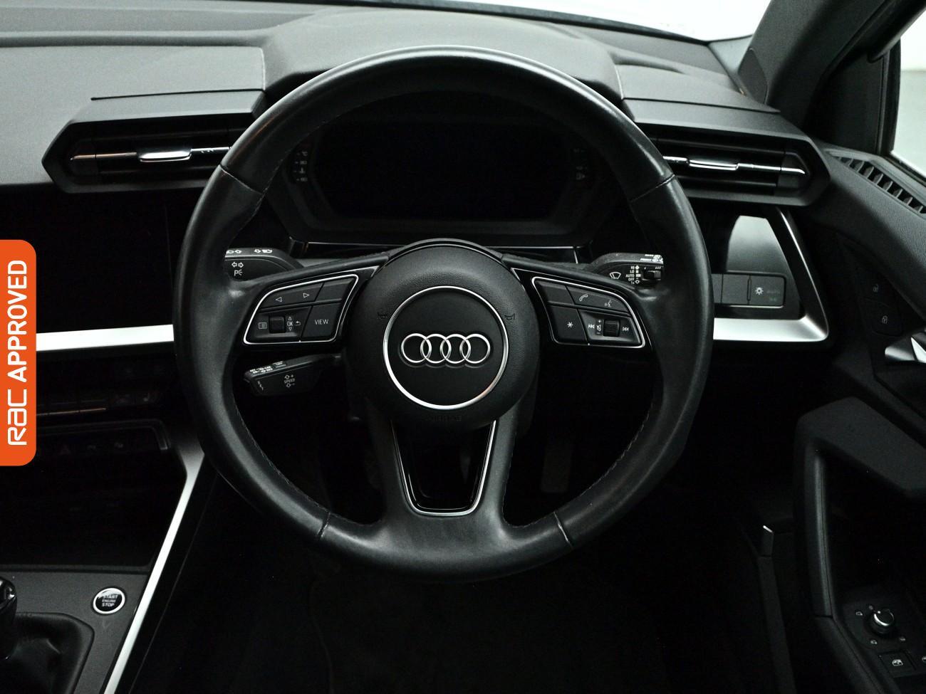Audi A3 view 9