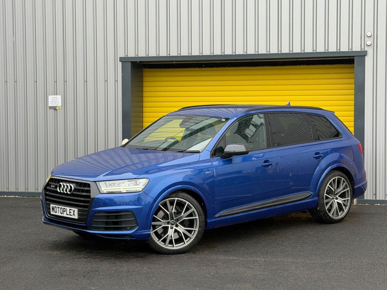 Audi SQ7 view 18