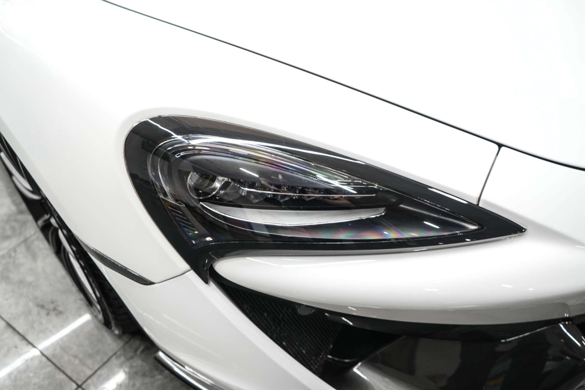 Mclaren 570s view 7