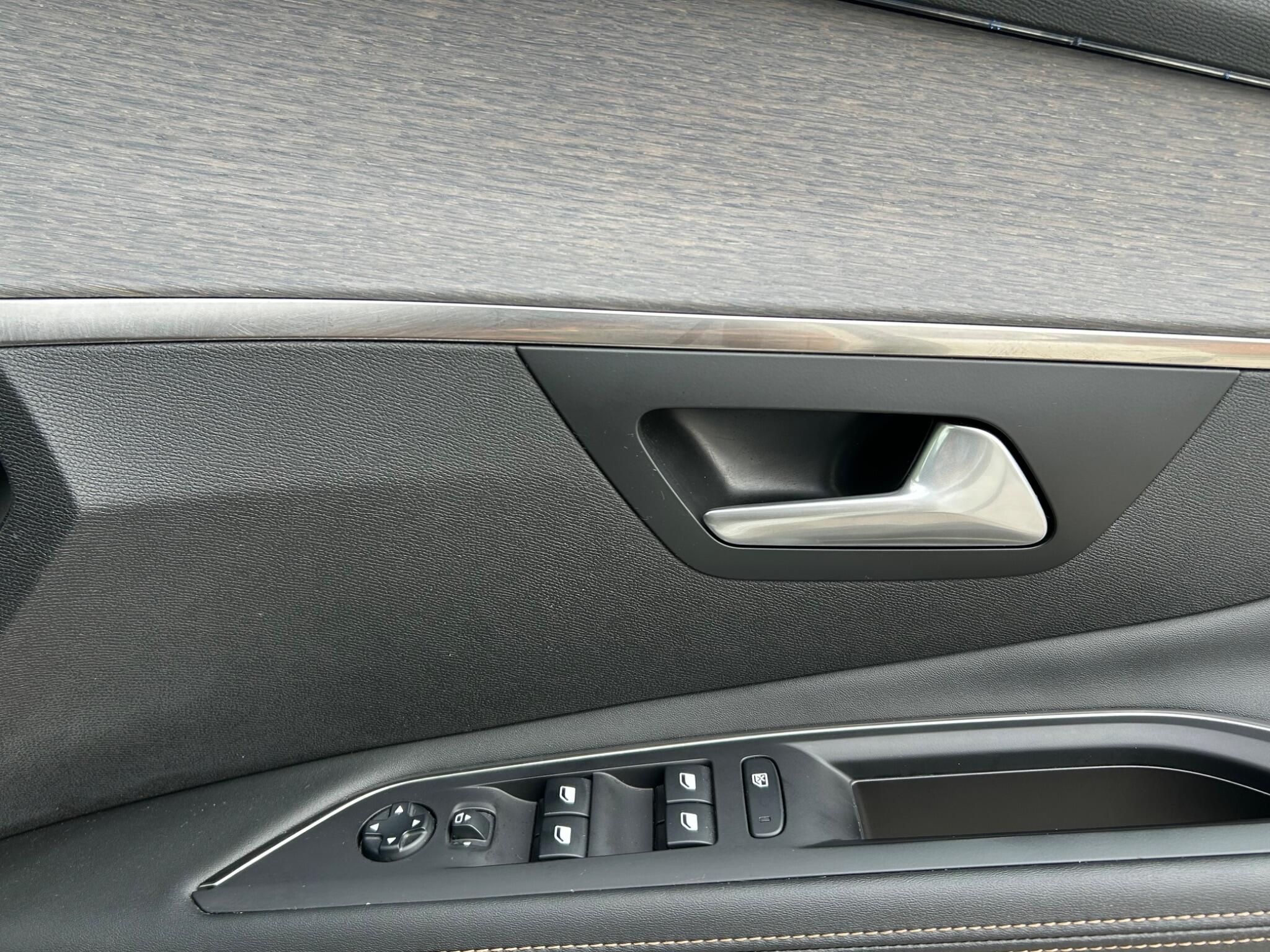 Peugeot 3008 view 38