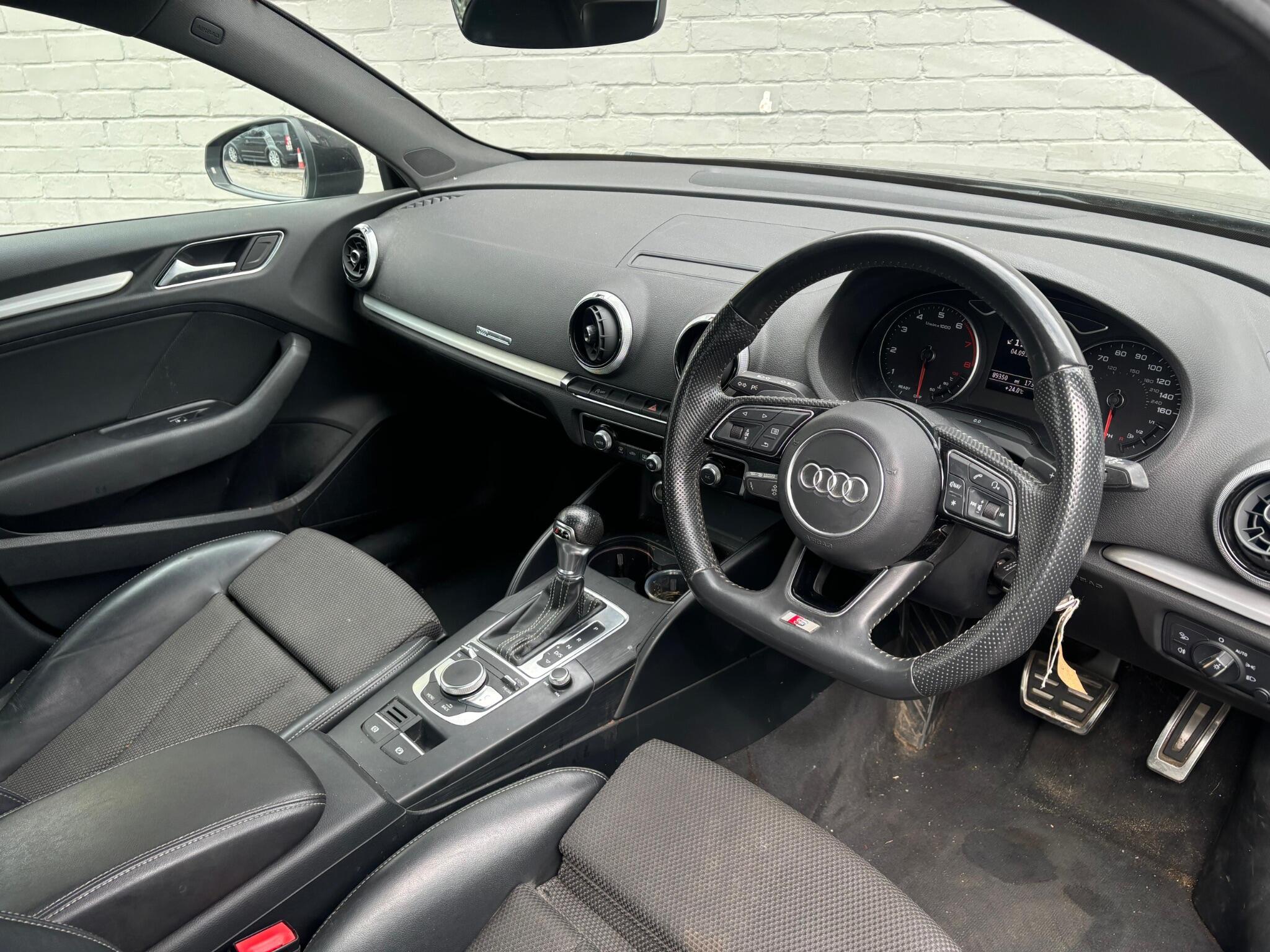 Audi A3 view 4