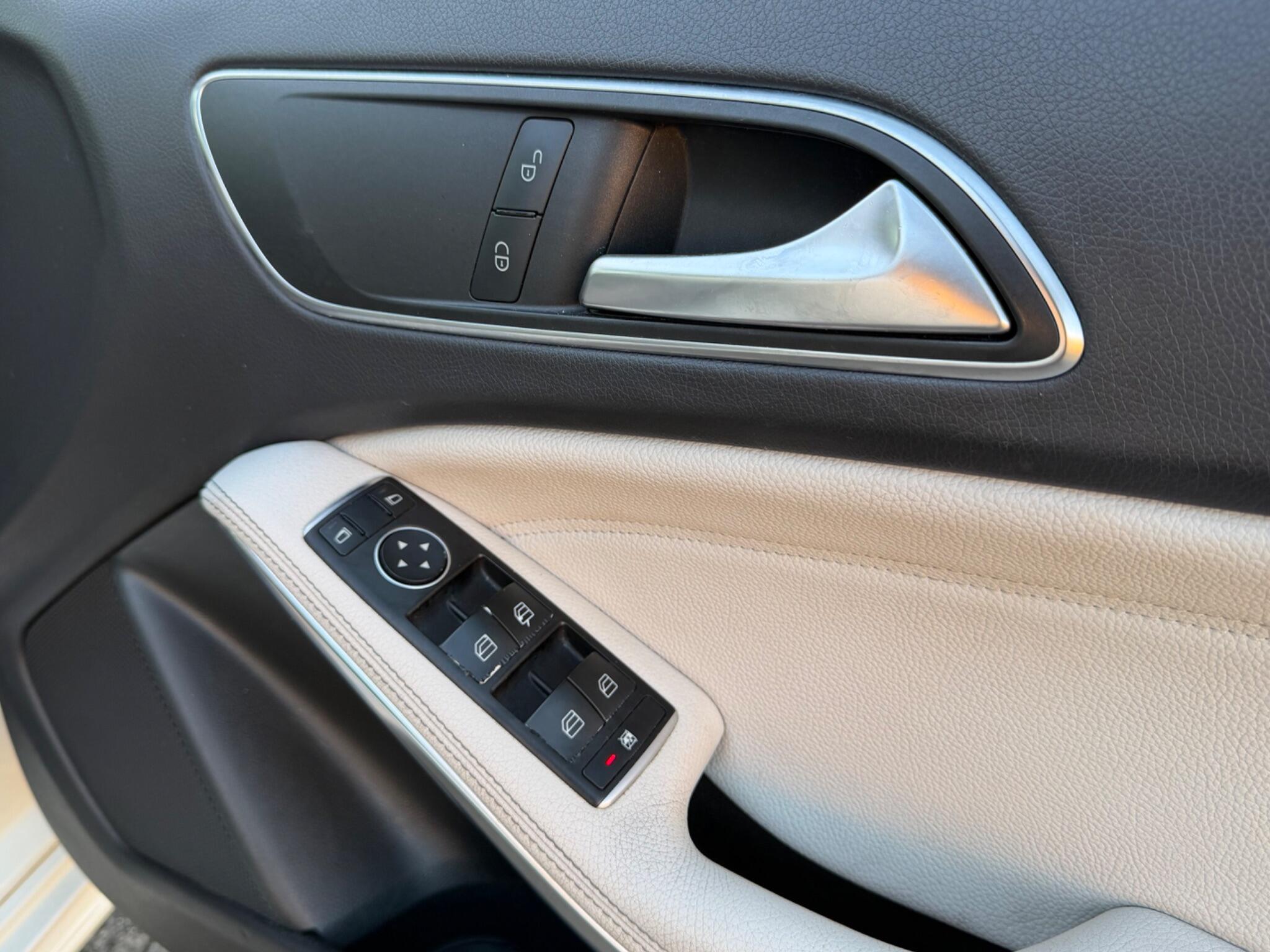 Mercedes-Benz A-Class view 22