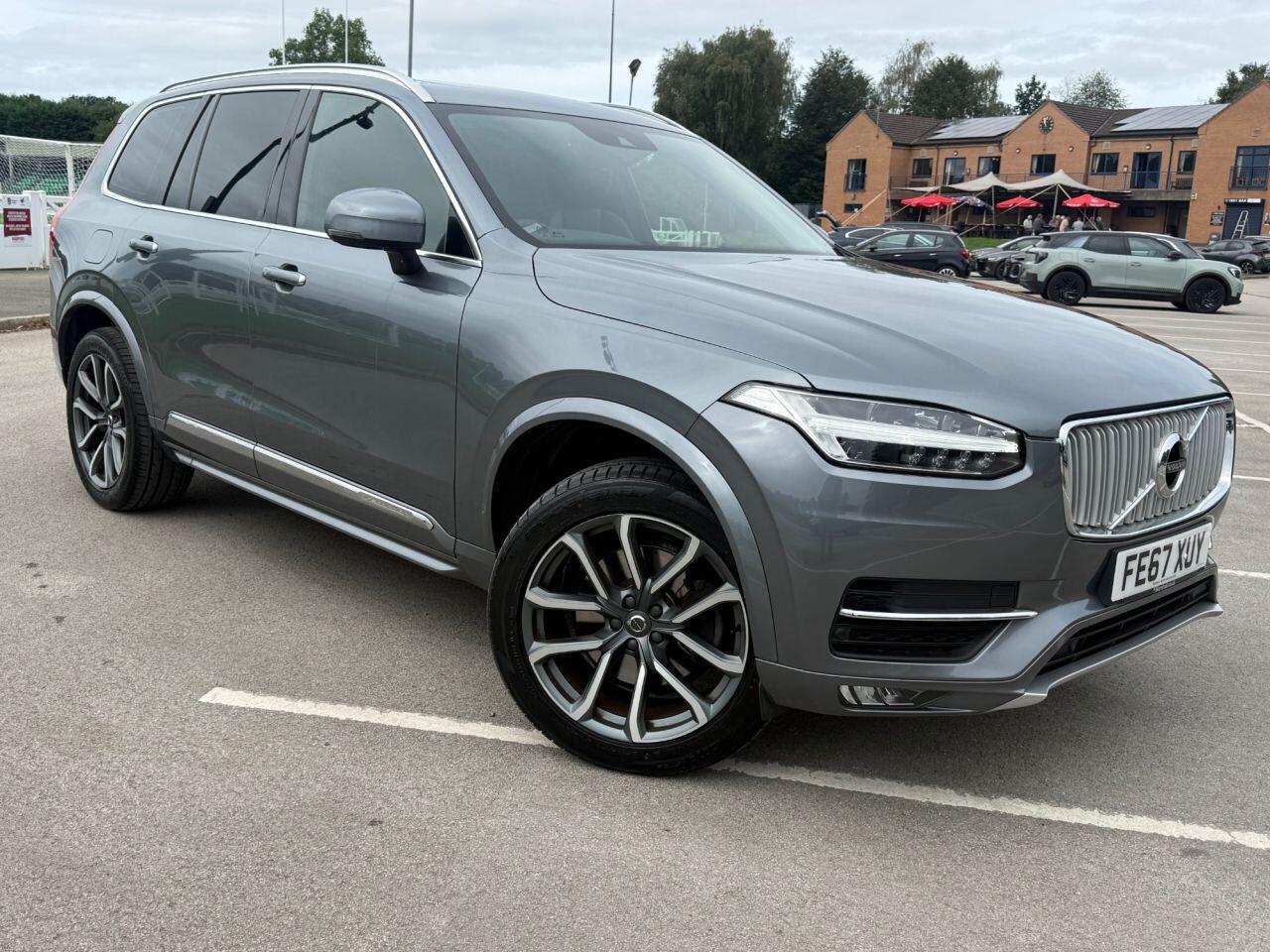 Volvo XC90 view 59