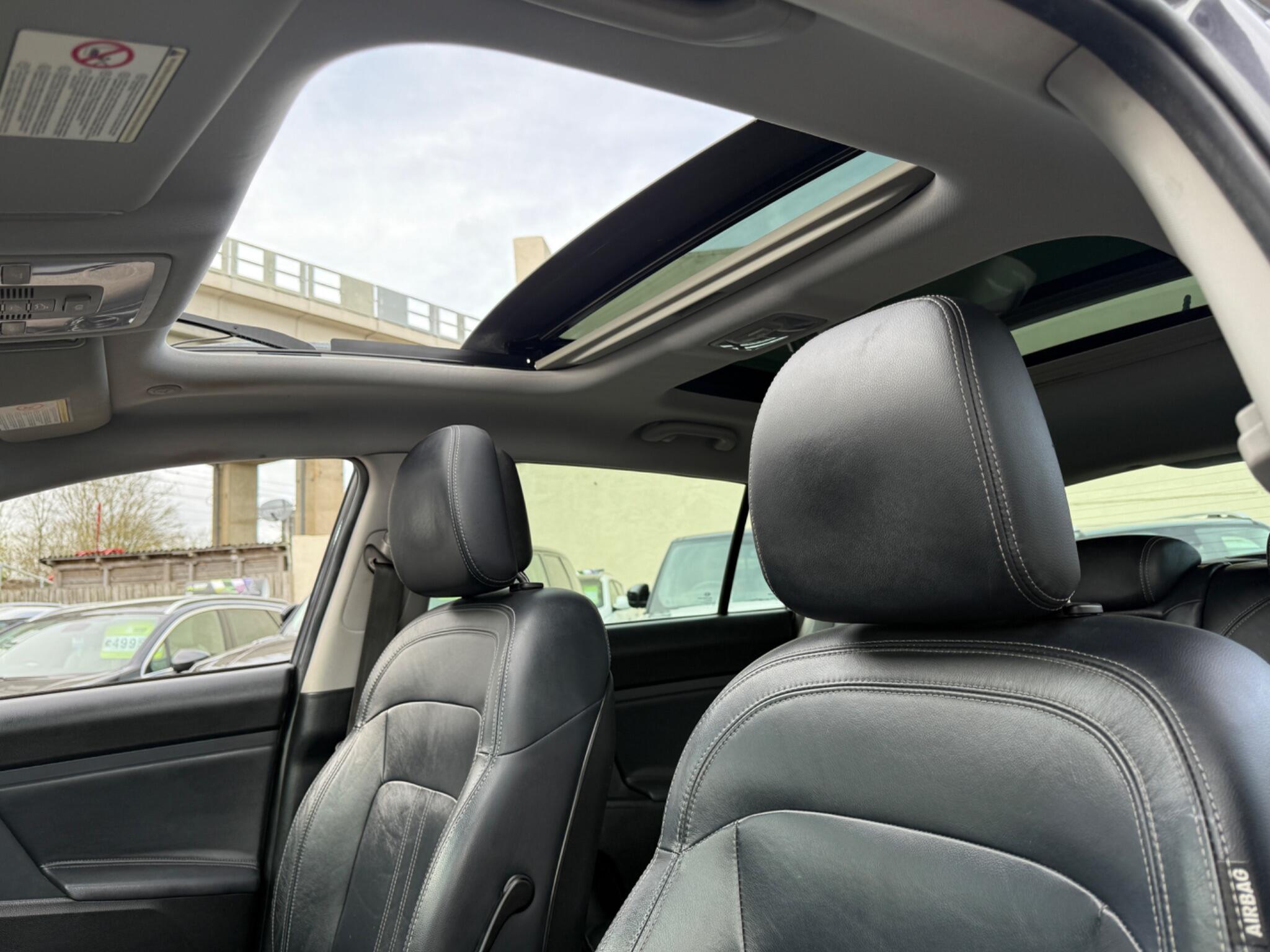 Kia Sportage - Image 58