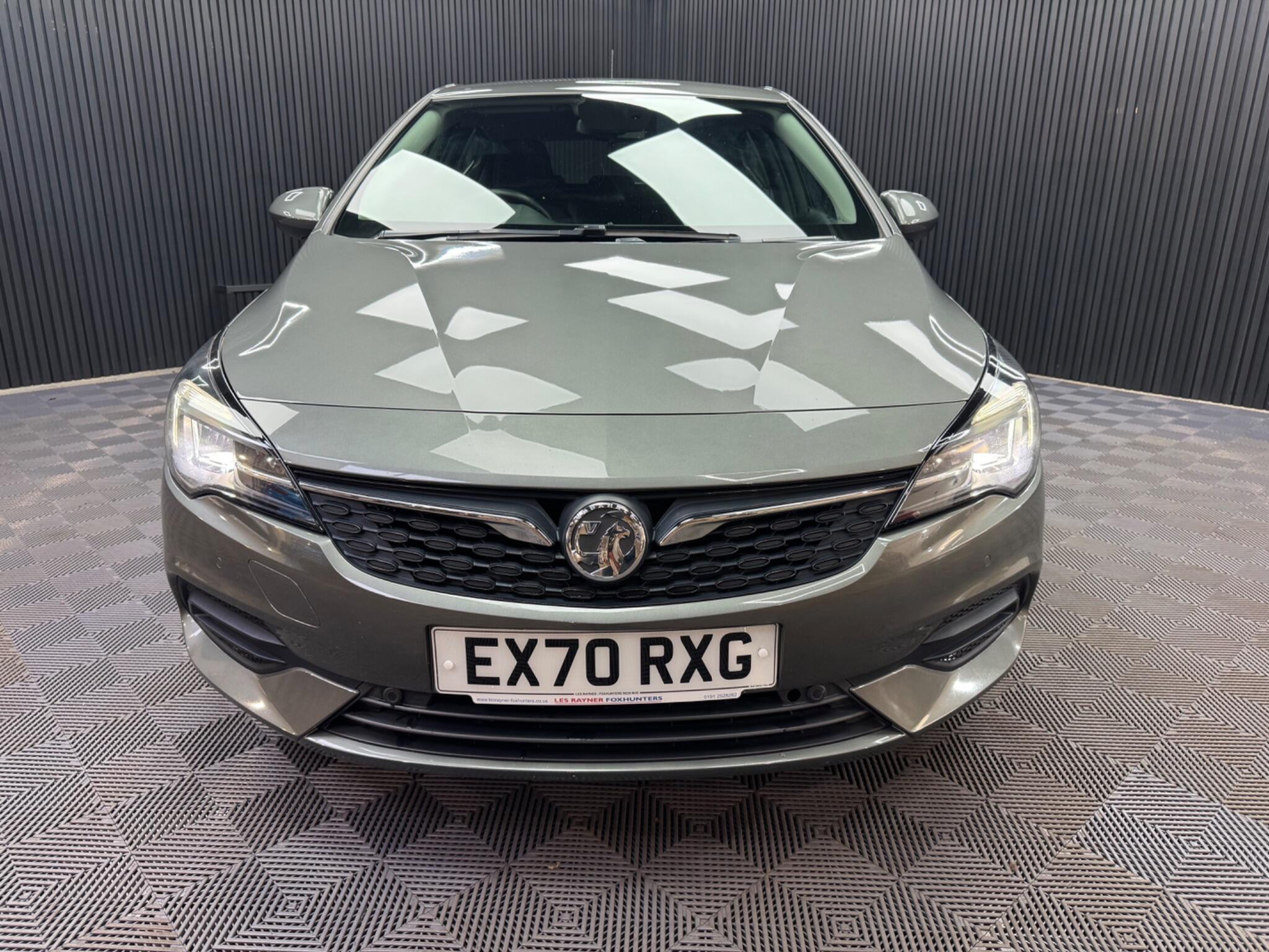 Vauxhall Astra view 6