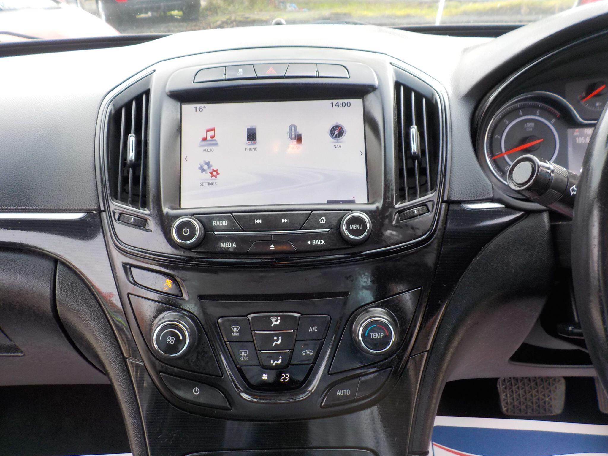 Vauxhall Insignia 2.0 CDTi Tech Line Auto Euro 5 5dr