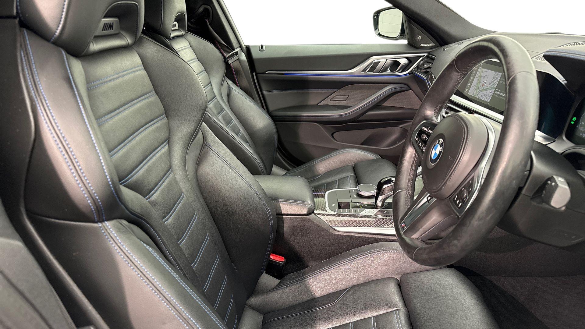 BMW 4 Series view 11