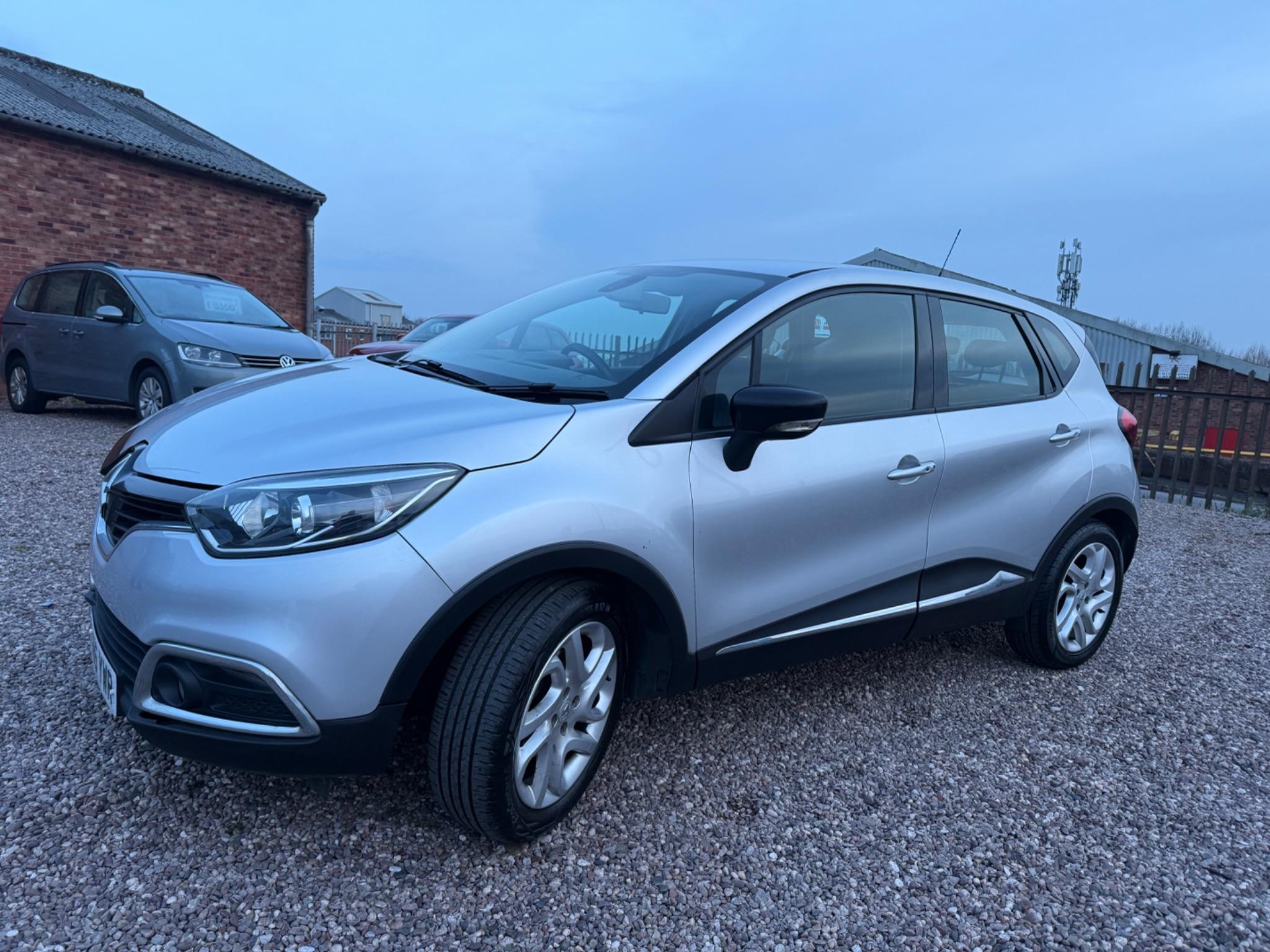 Renault Captur view 16