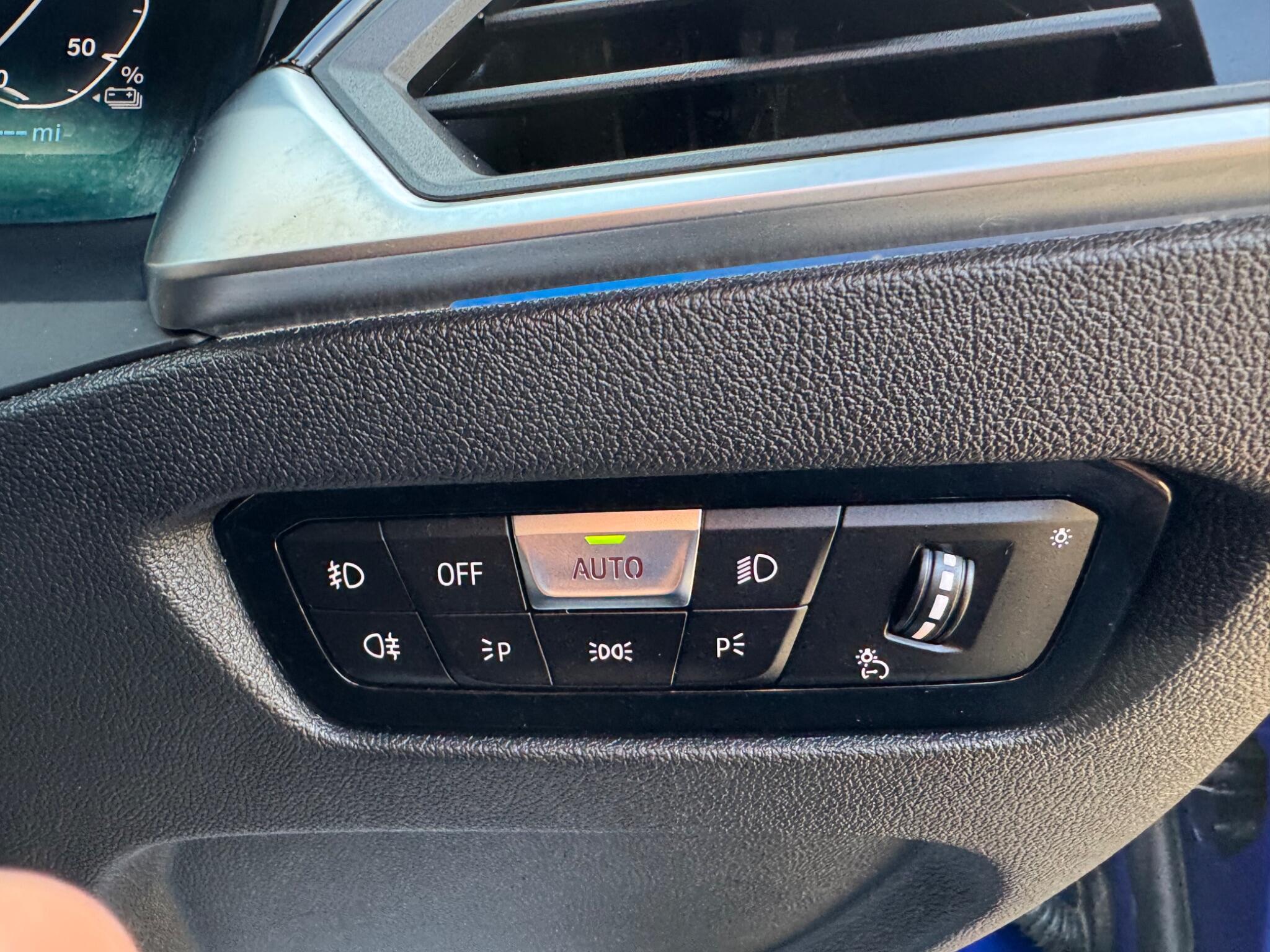 BMW 3 Series view 31