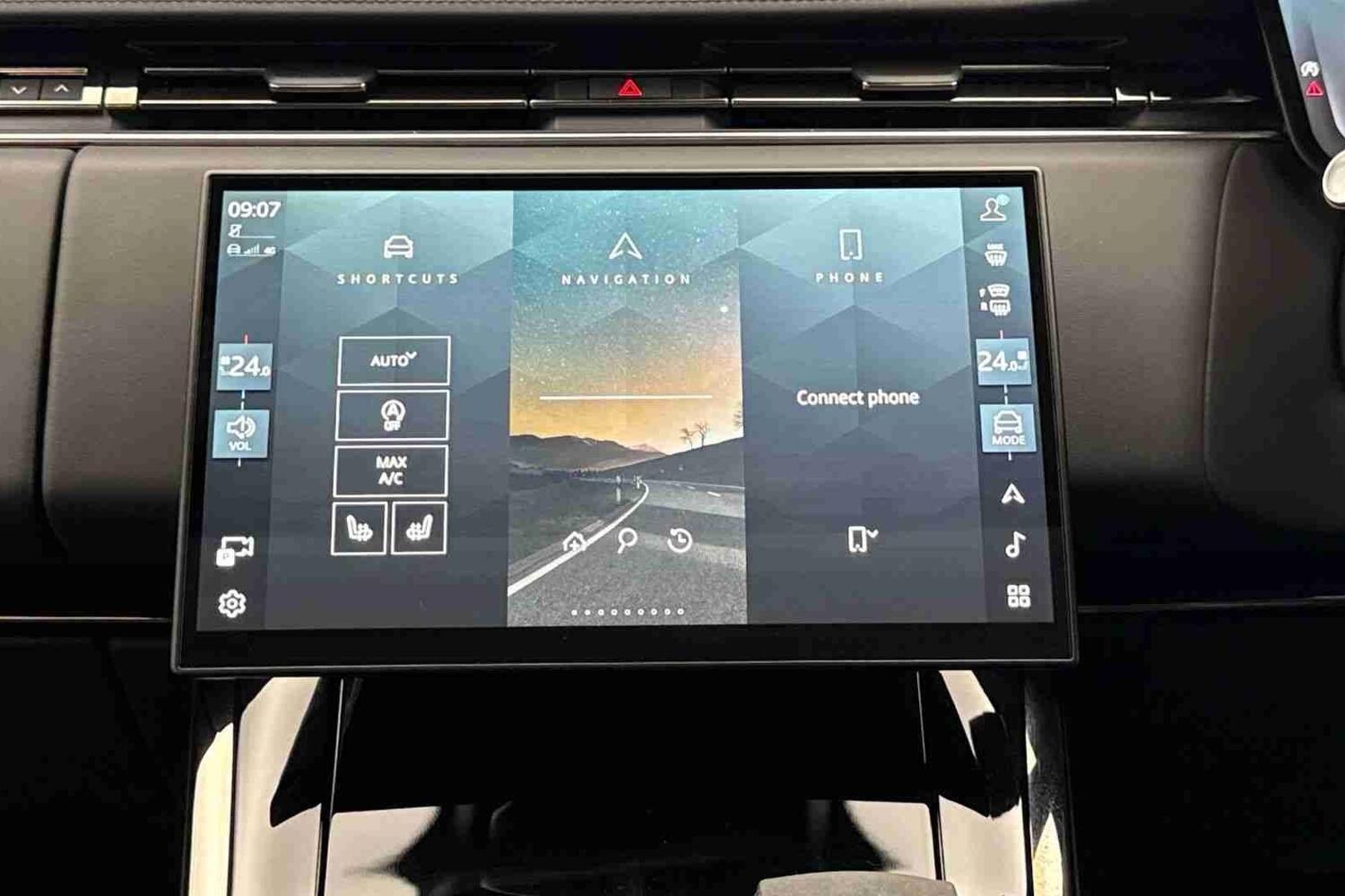 Land Rover Range Rover Sport view 14