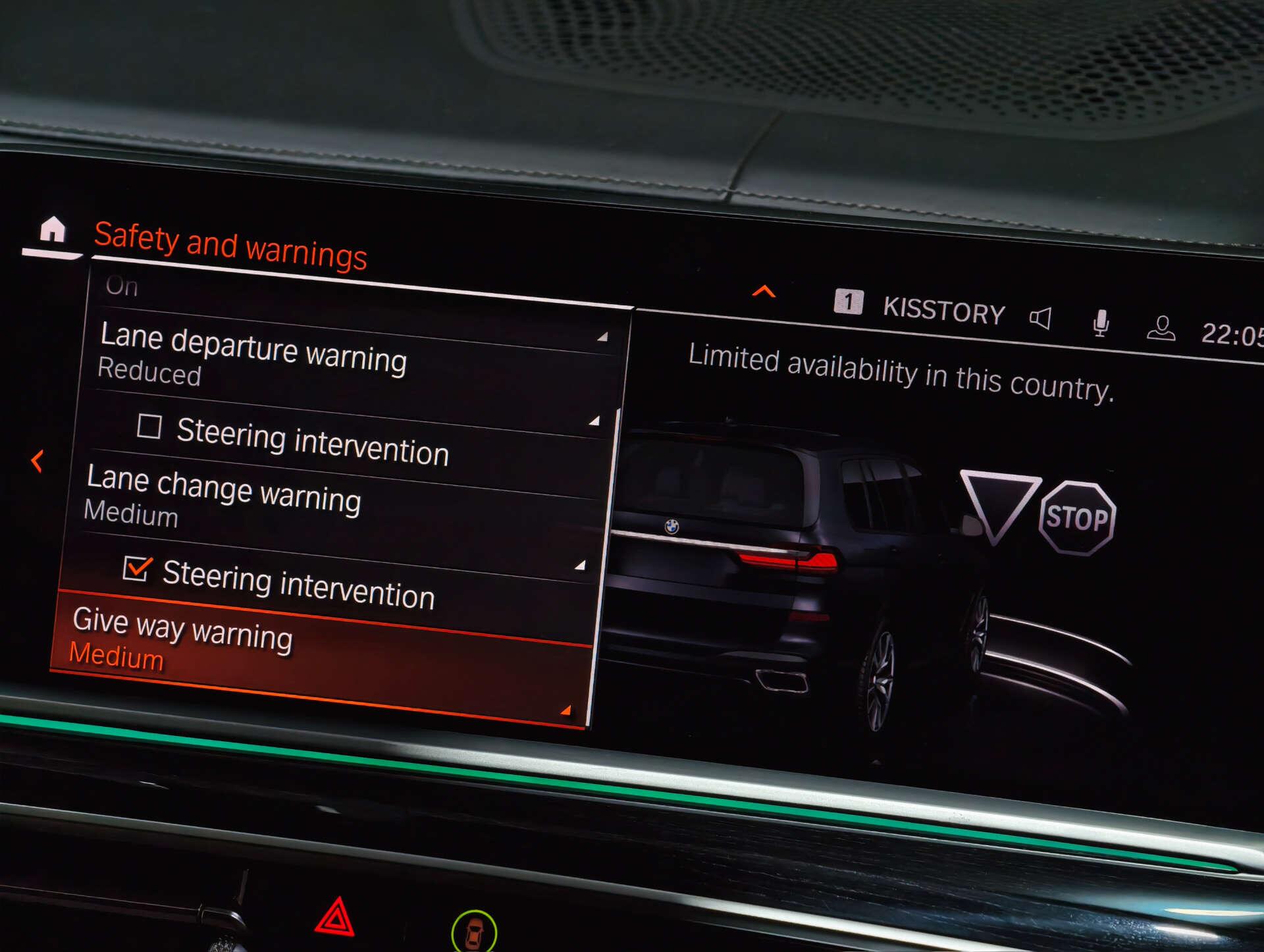 BMW X7 view 72