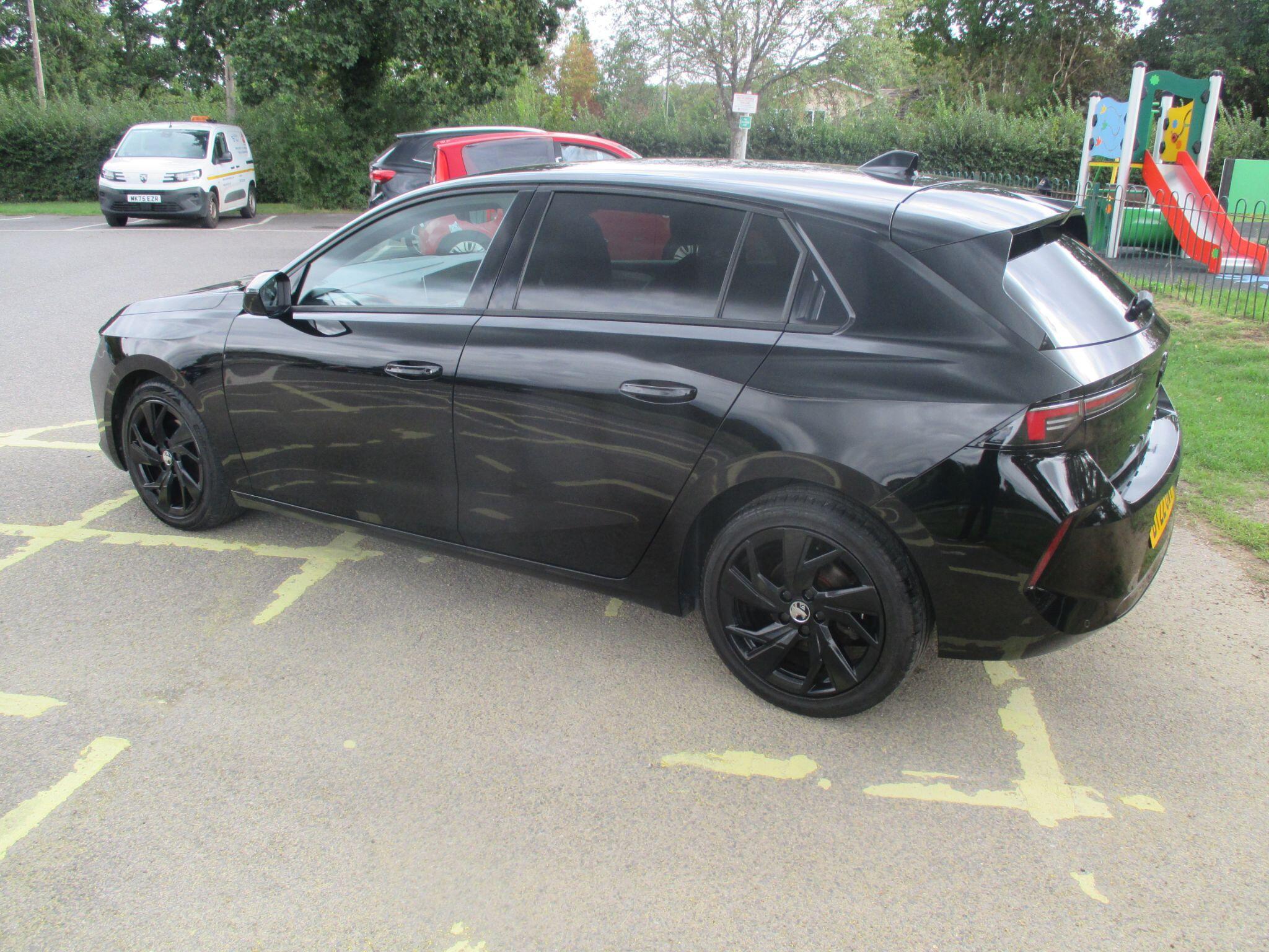 Vauxhall Astra view 18