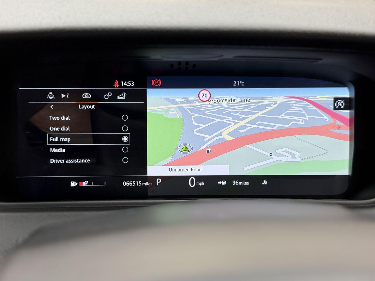 Land Rover Range Rover Velar view 52
