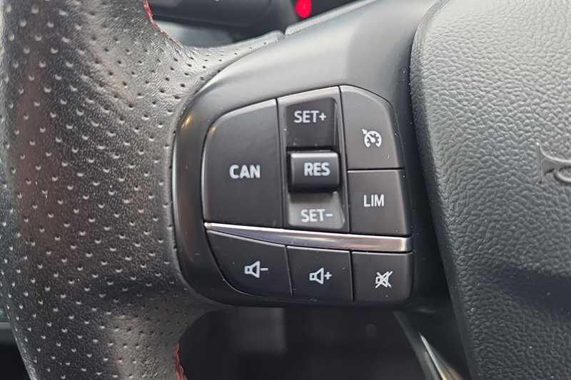 Ford Focus view 21