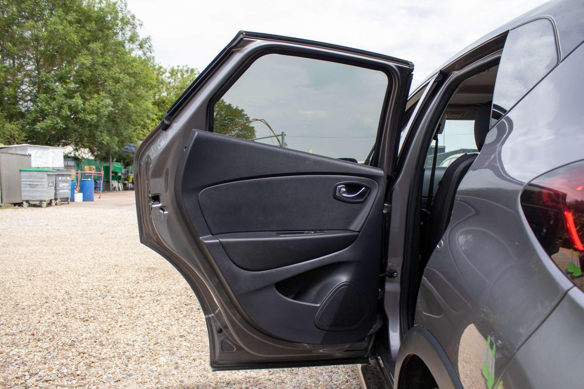Renault Captur view 33