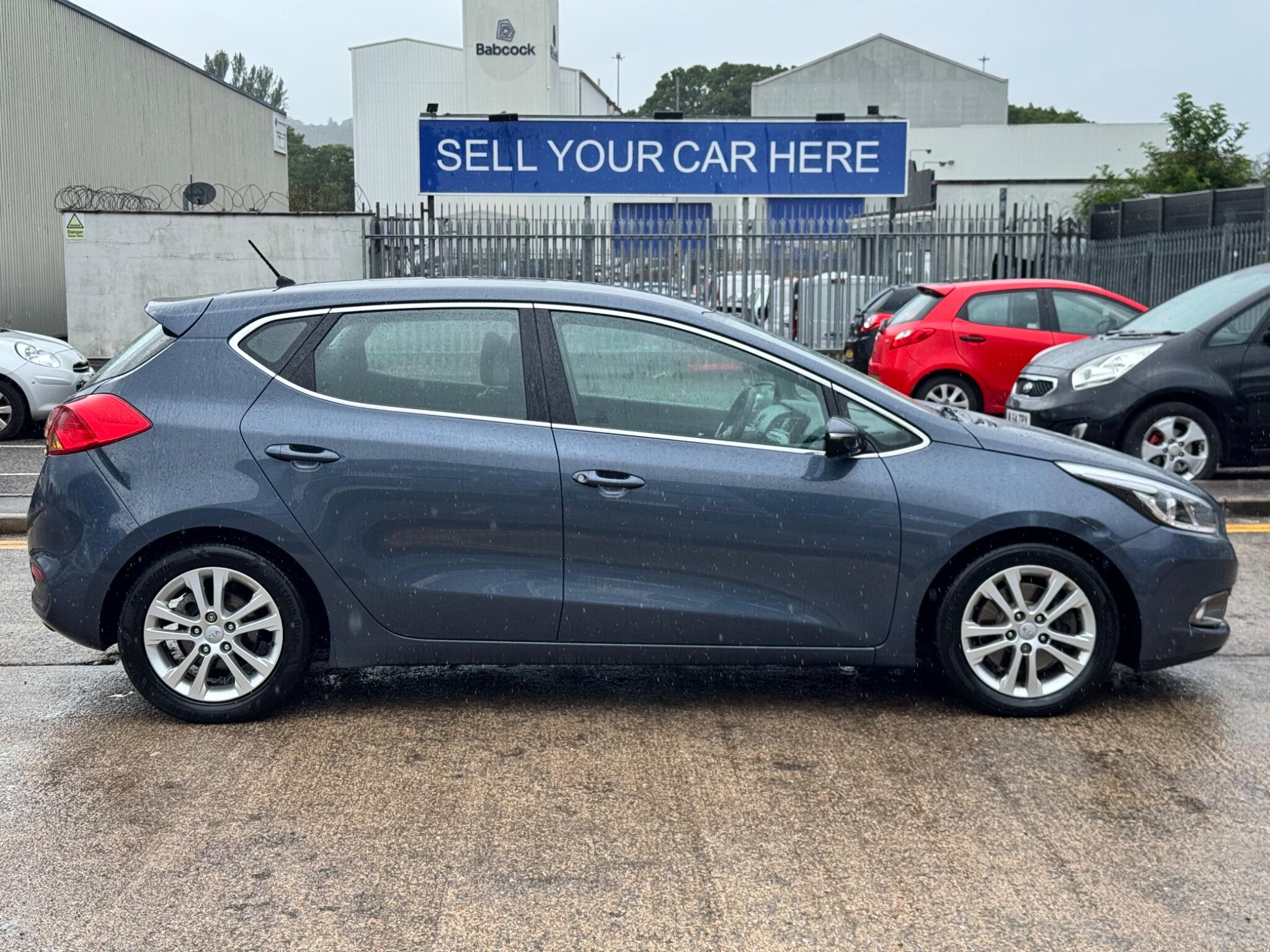 Kia Ceed view 16