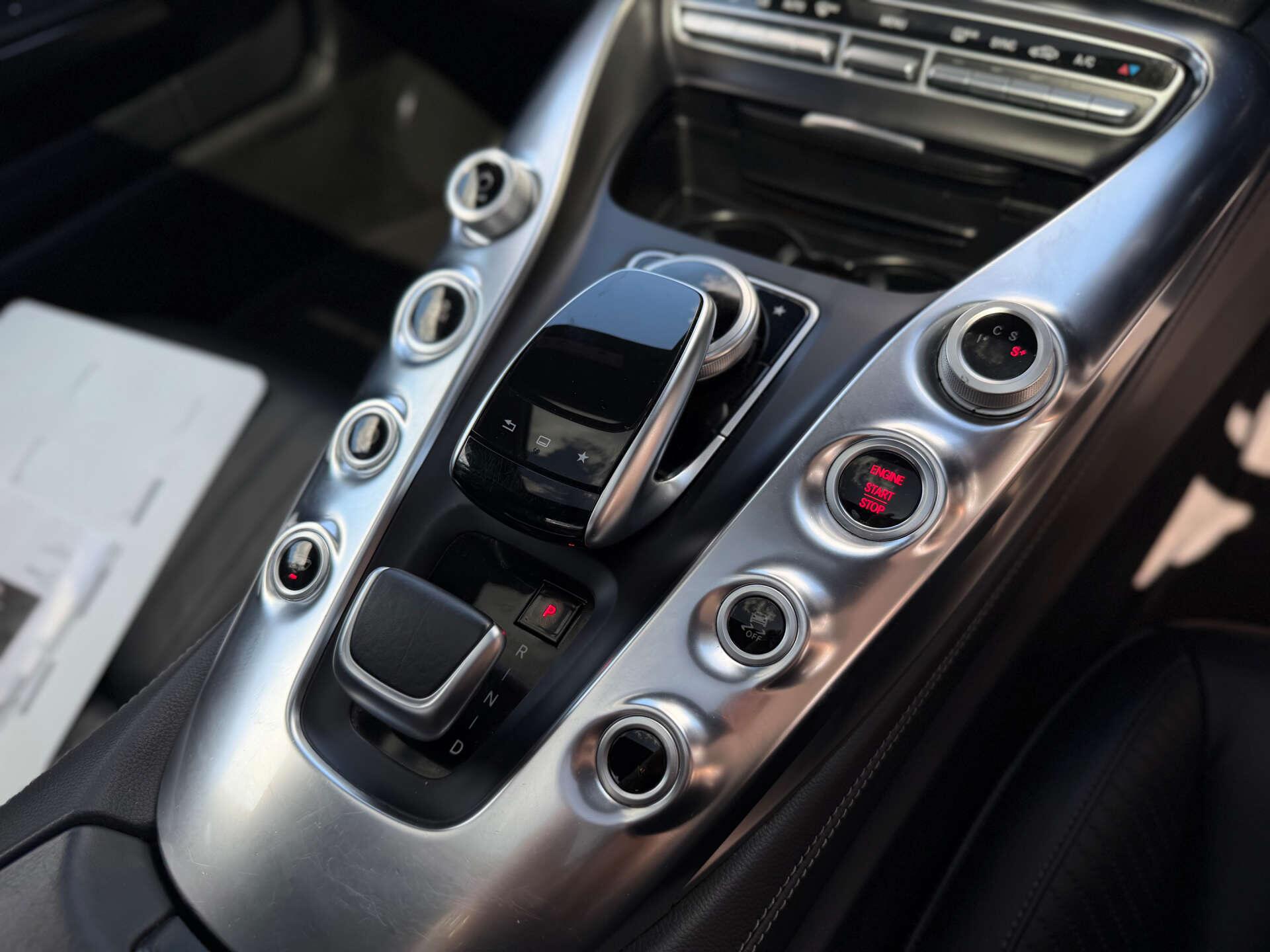 Mercedes-Benz Amg GT view 22