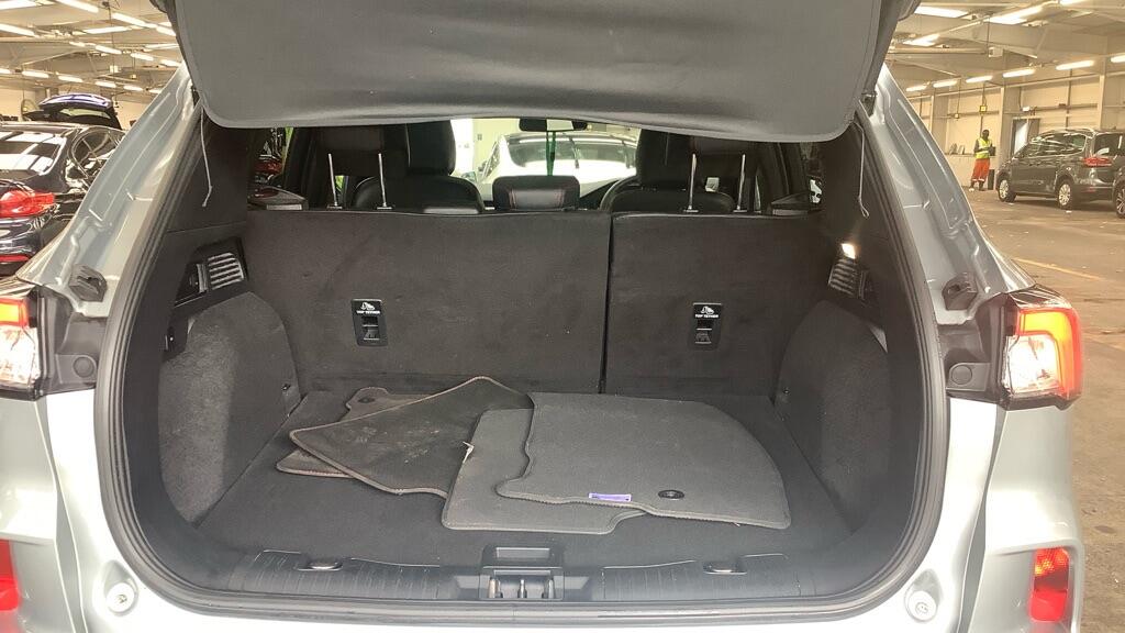 Ford Kuga view 9