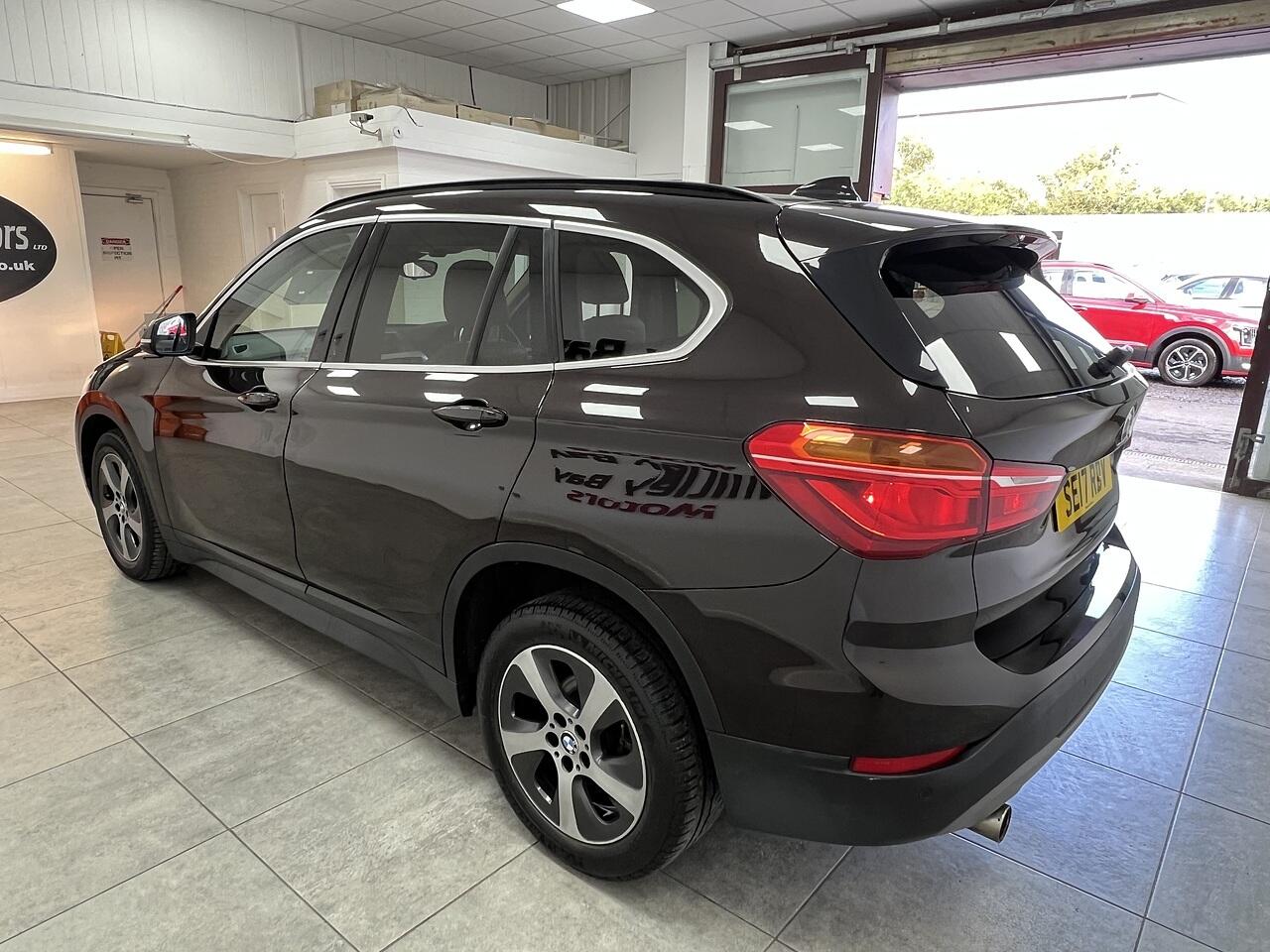 BMW X1 view 5