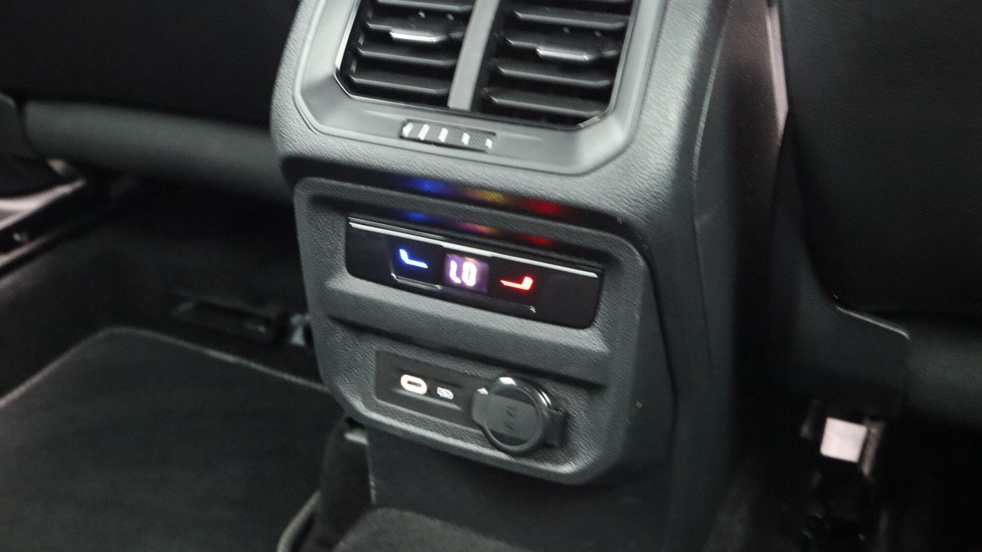 Volkswagen Tiguan view 33