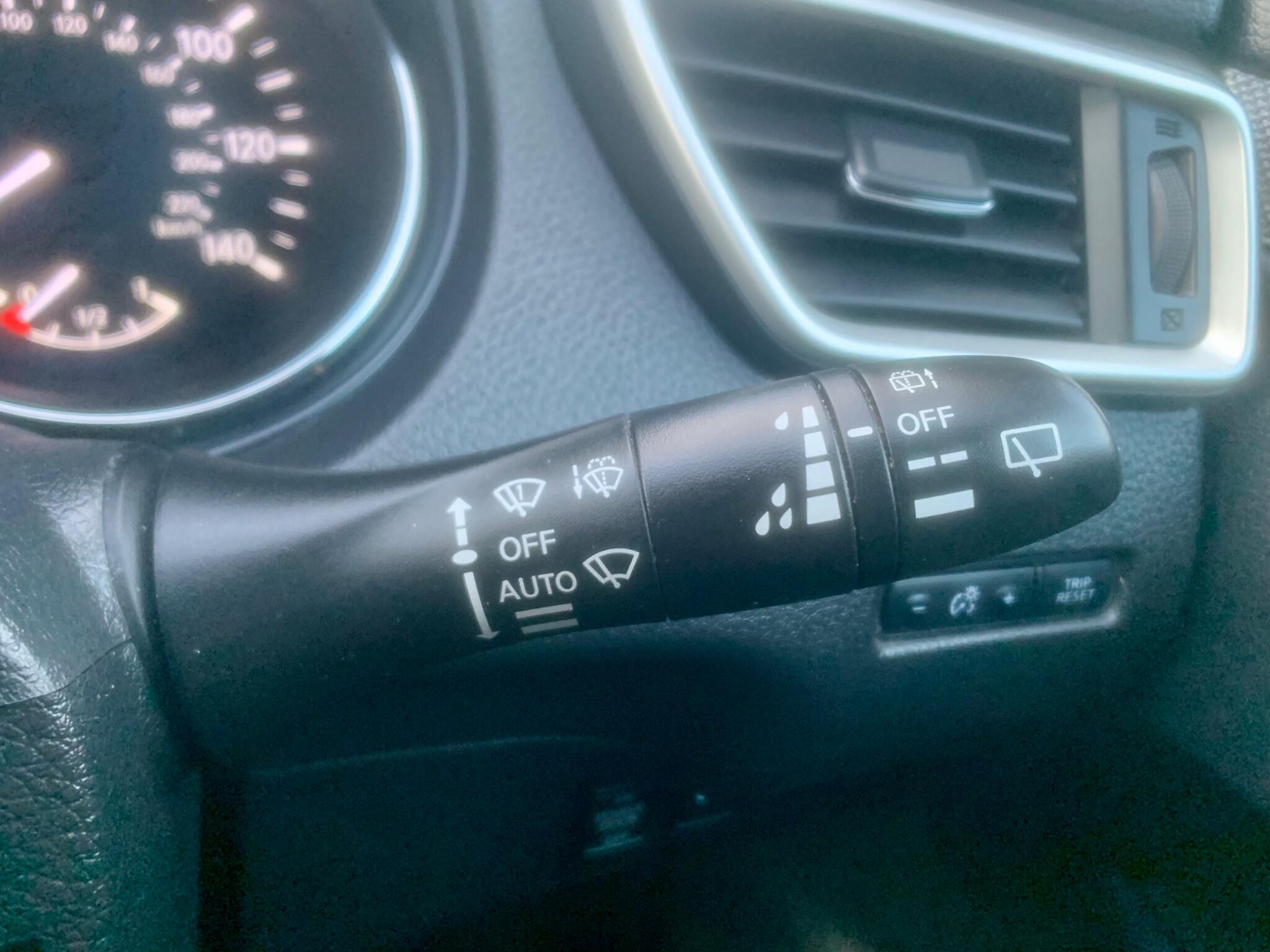 Nissan X-Trail view 58
