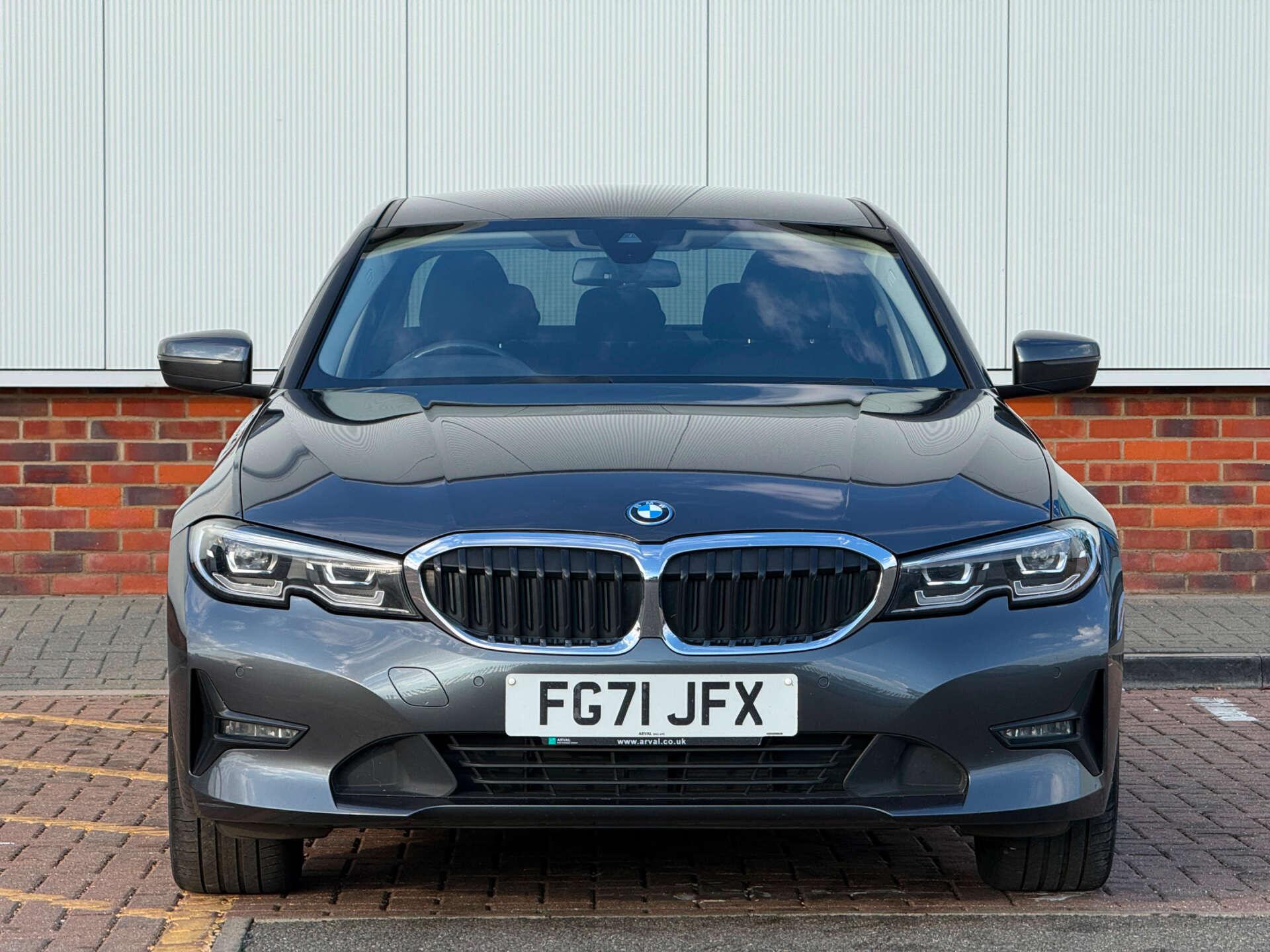 BMW 3 Series view 2