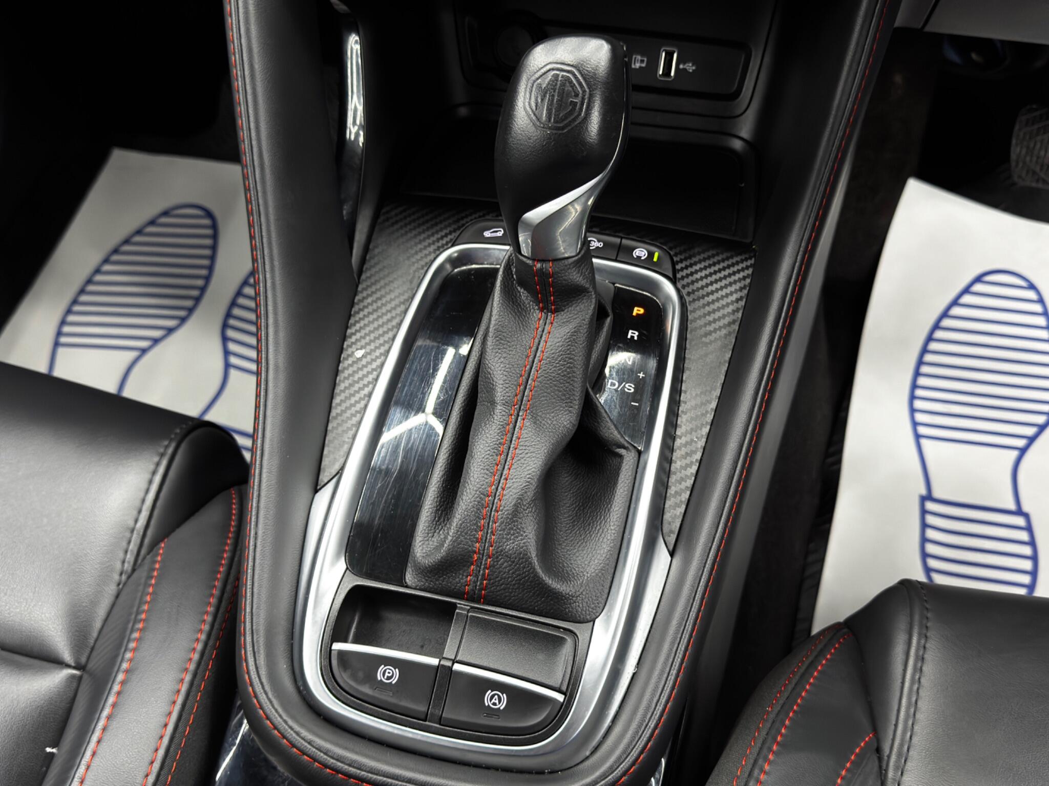 MG MG ZS view 26