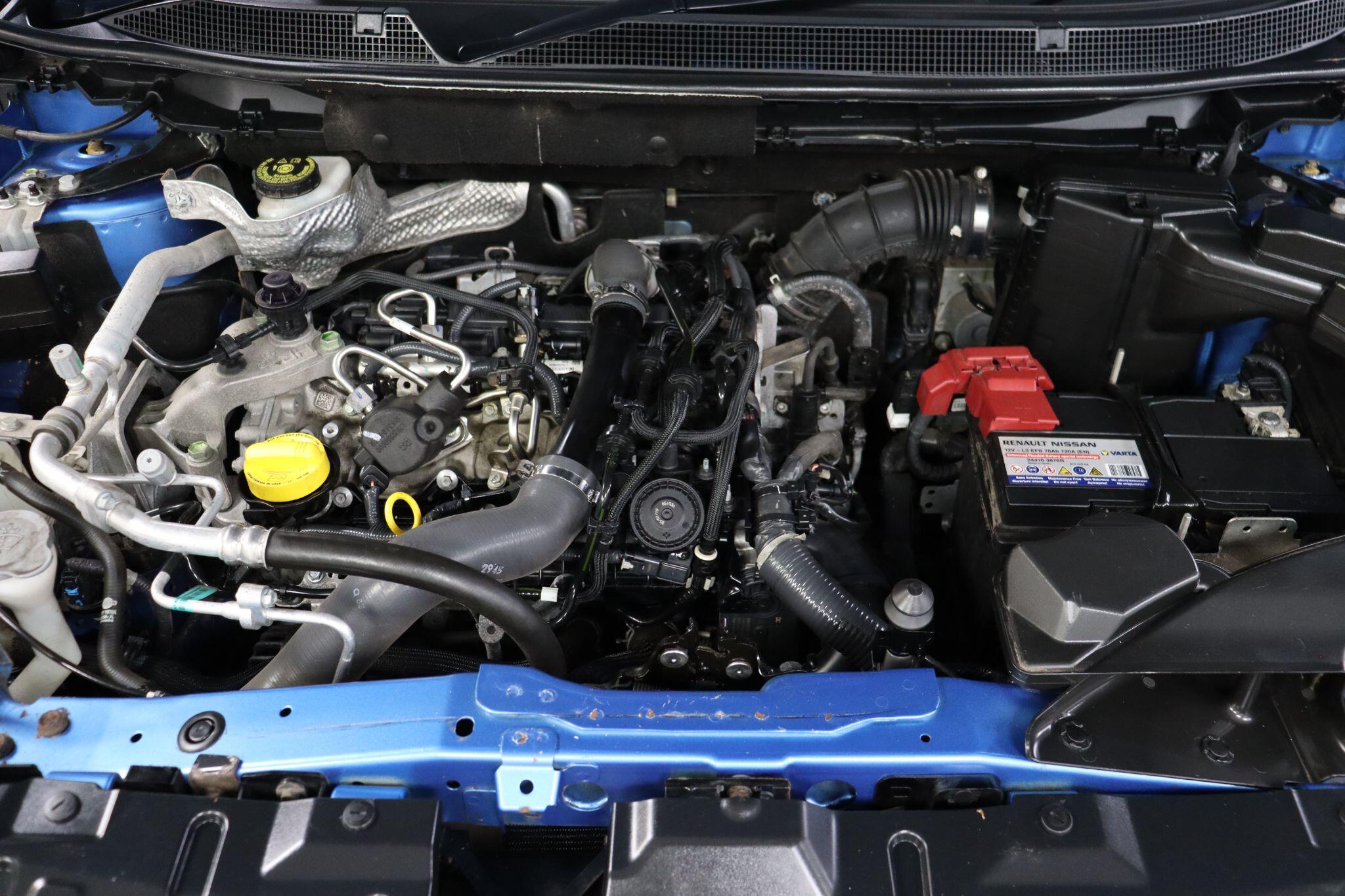 Nissan Qashqai view 45
